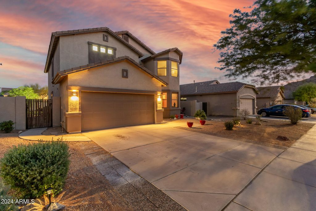 Photo of 18137 W Canyon Lane, Goodyear, AZ 85338 (MLS # 6953751)