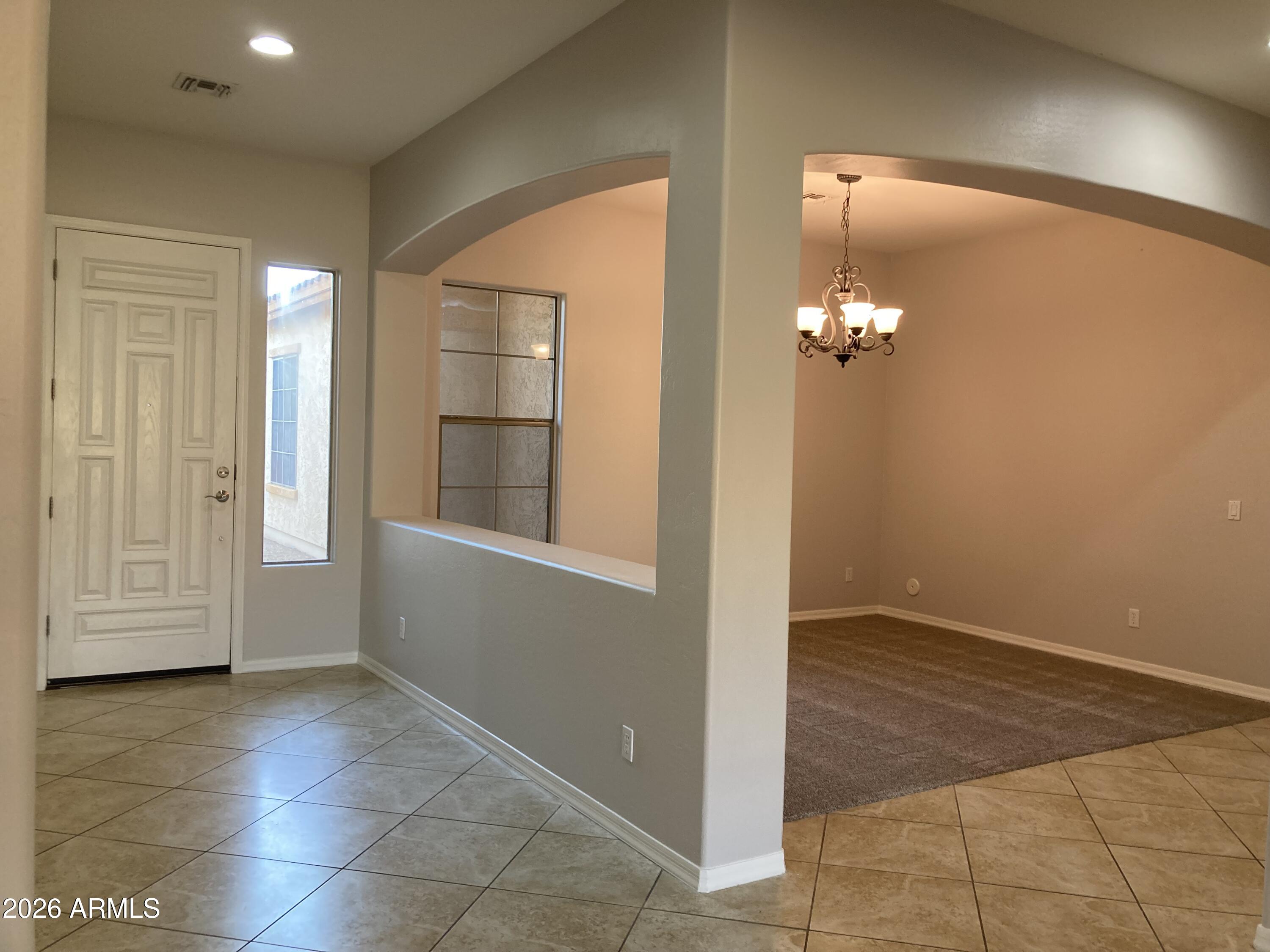 1516 W CALLE ESCUDA --