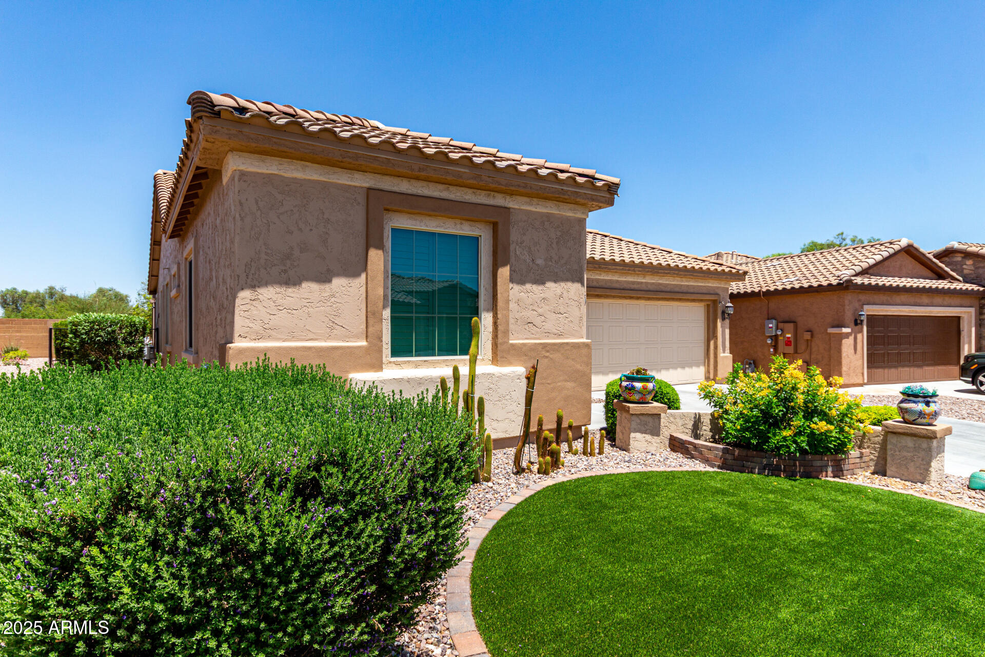 4523 N PETERSBURG Drive