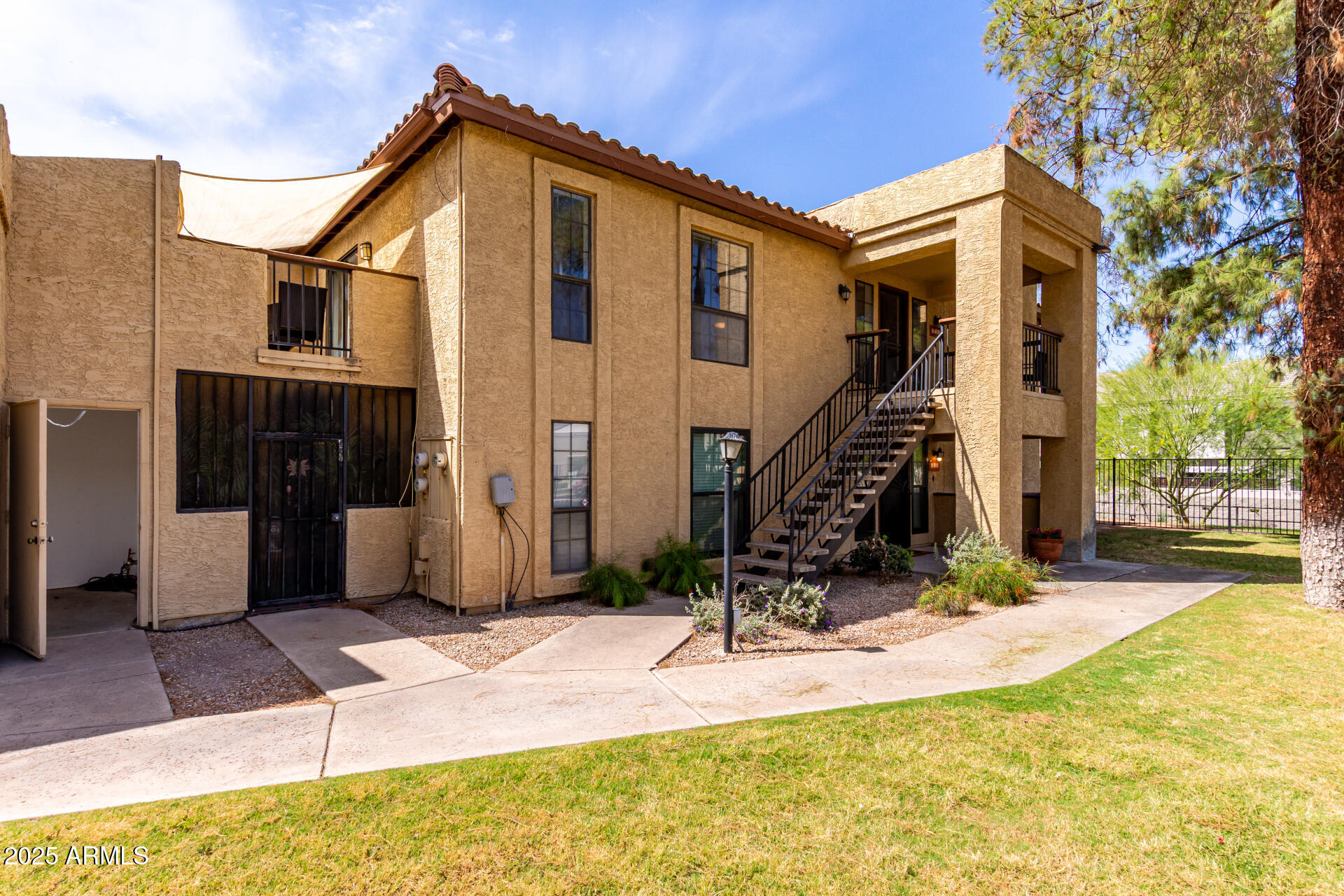 8214 N 21ST Drive A208