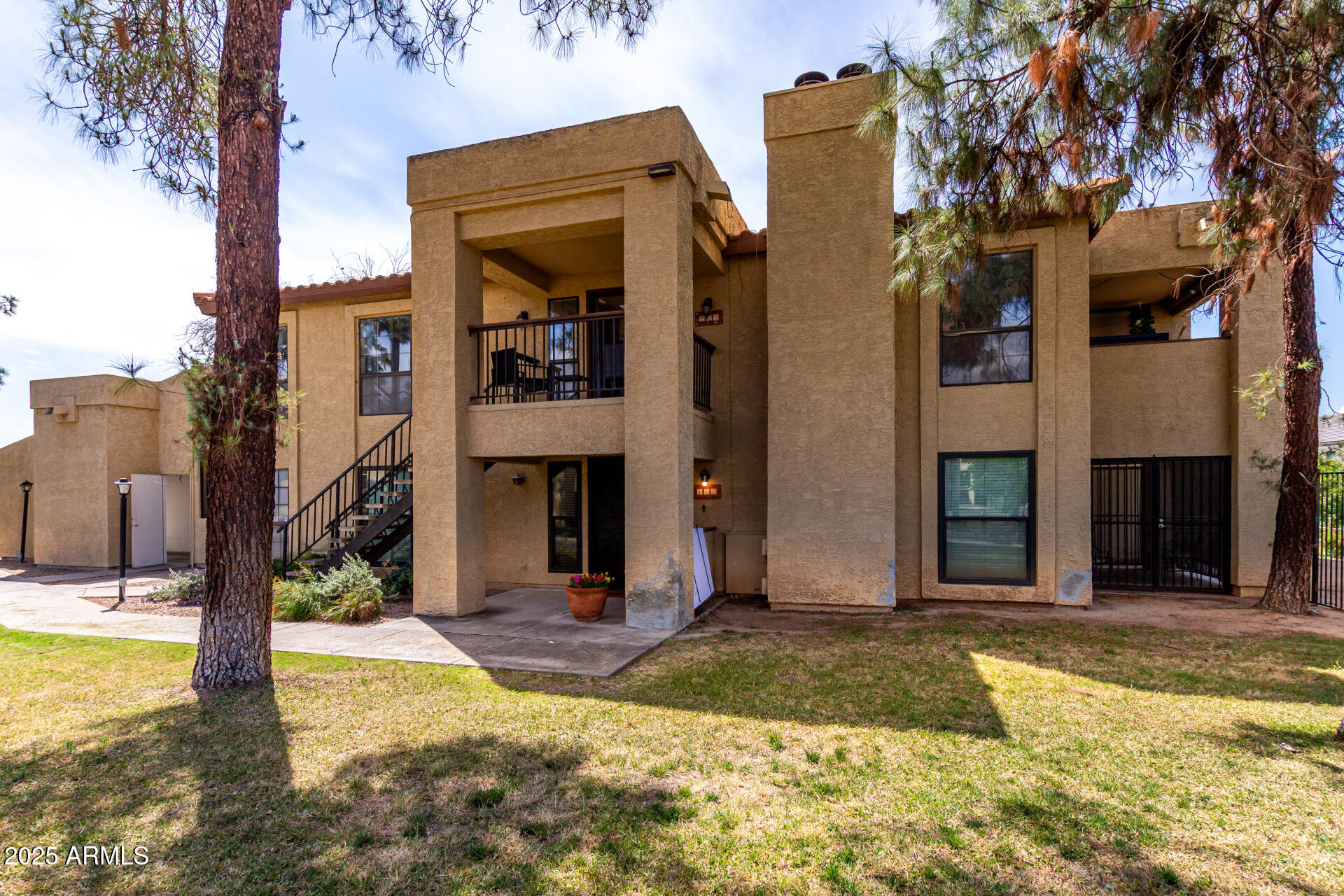 8214 N 21ST Drive A208