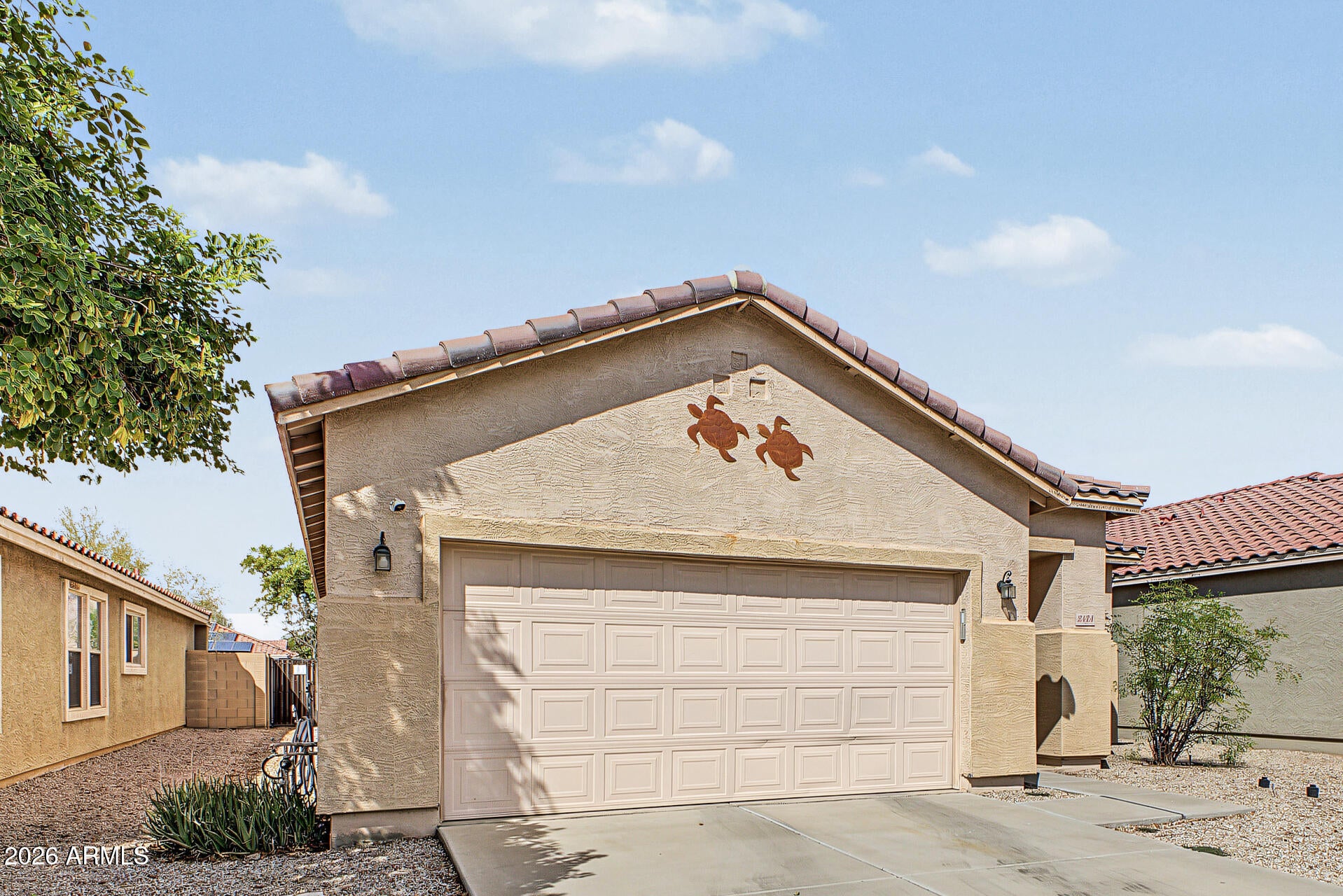 2424 W ROMLEY Road