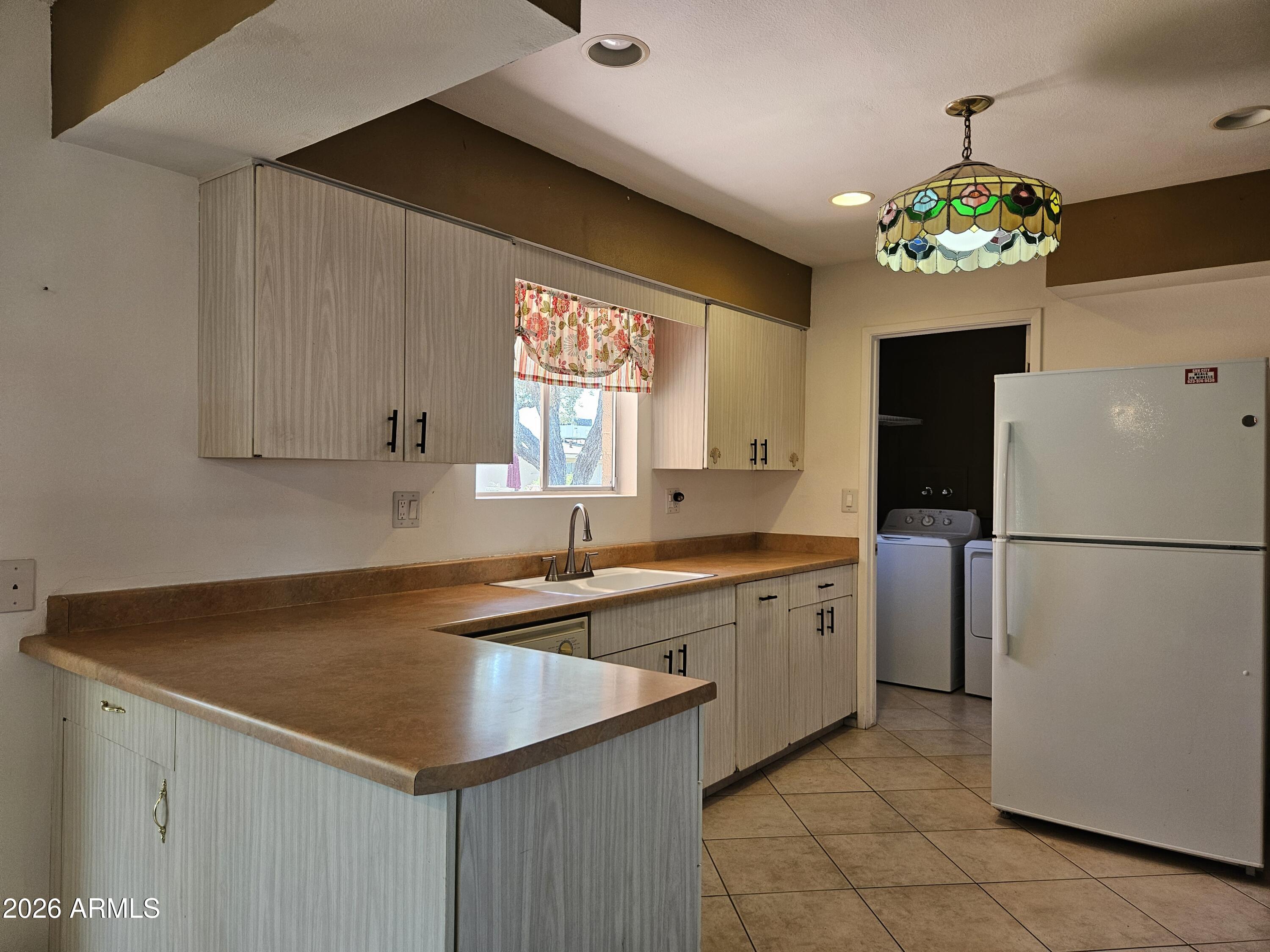 SUN CITY UNIT 5 TRACTS 11 THRU 20 - Residential