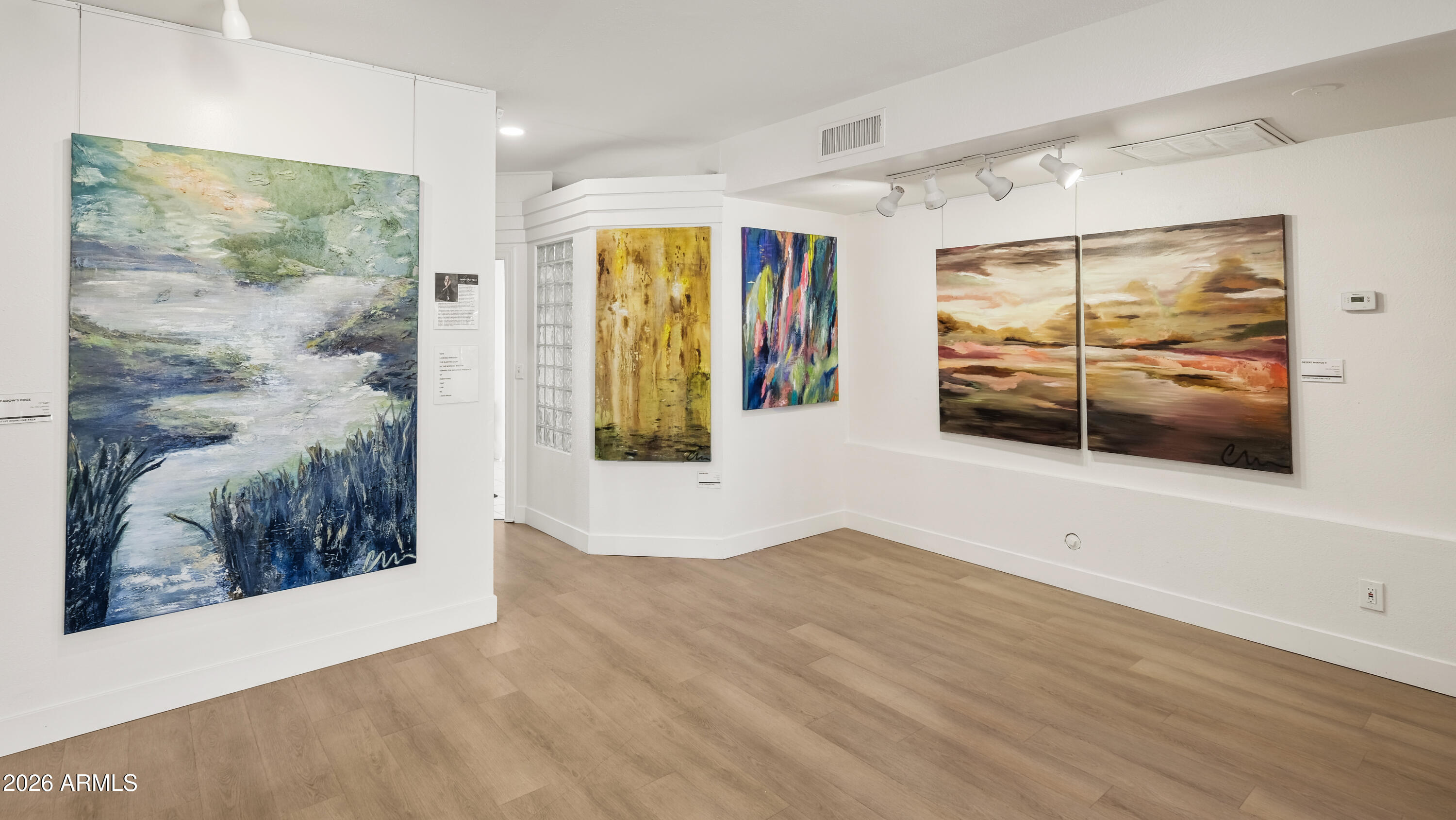 7121 E MERCER Lane A