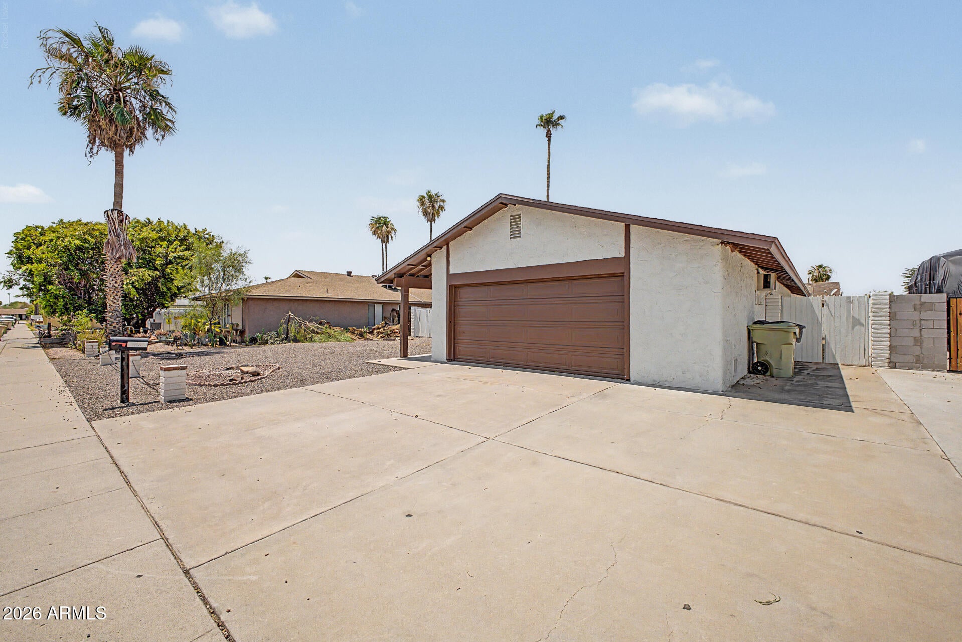 8934 N 55TH Drive
