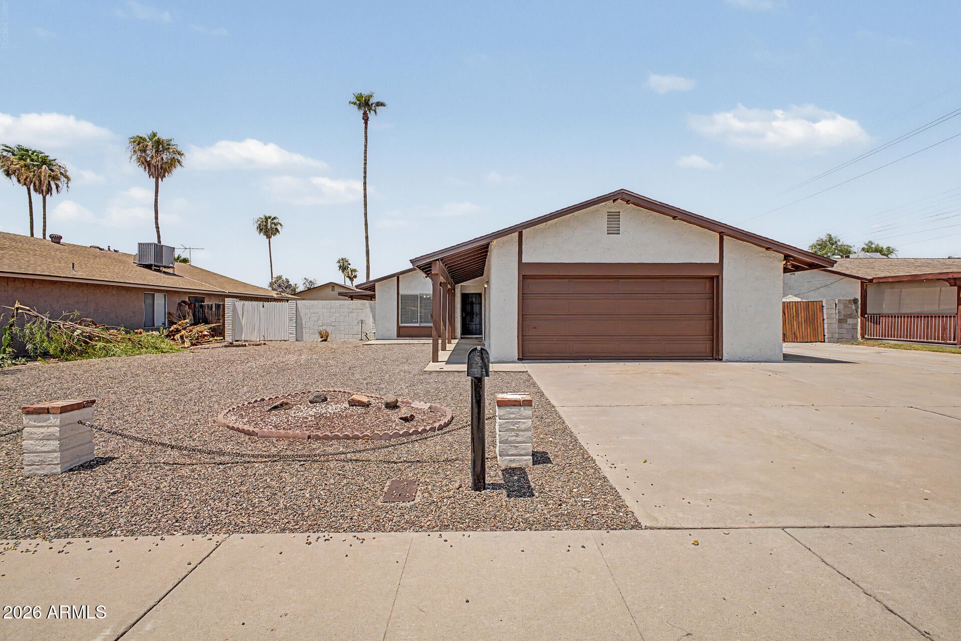 8934 N 55TH Drive