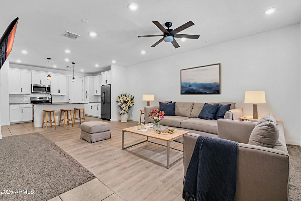 Photo of 4077 S Sabrina Drive #109, Chandler, AZ 85248 (MLS # 6928882)
