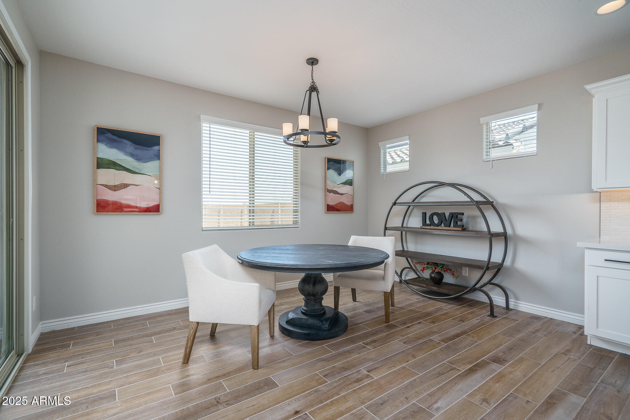 20264 W CAMPBELL Avenue