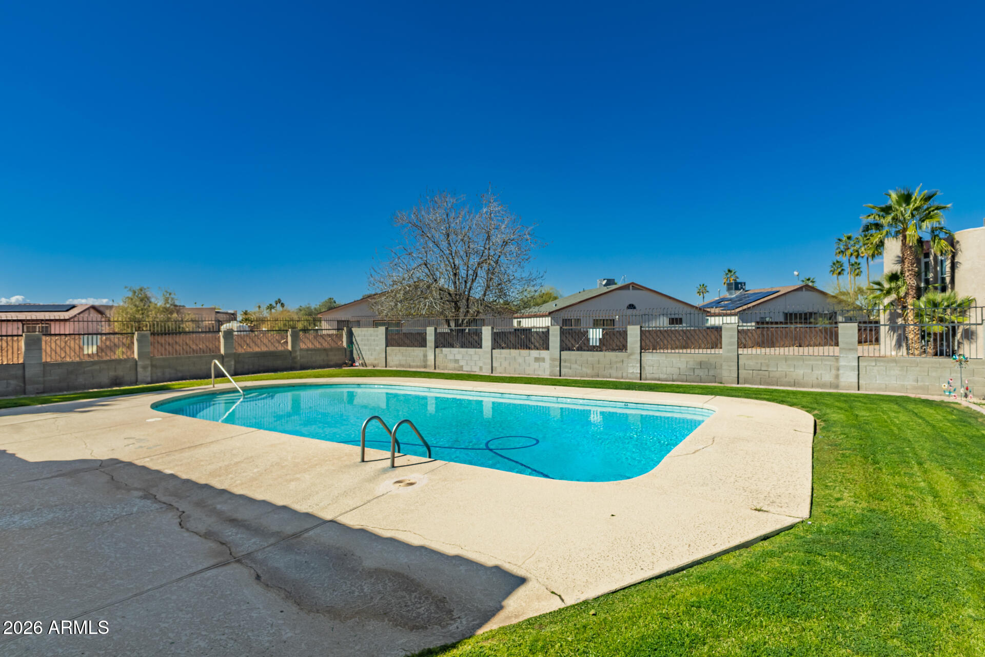 AMD CASA GRANDE TOWNHOMES UNIT THREE - Residential