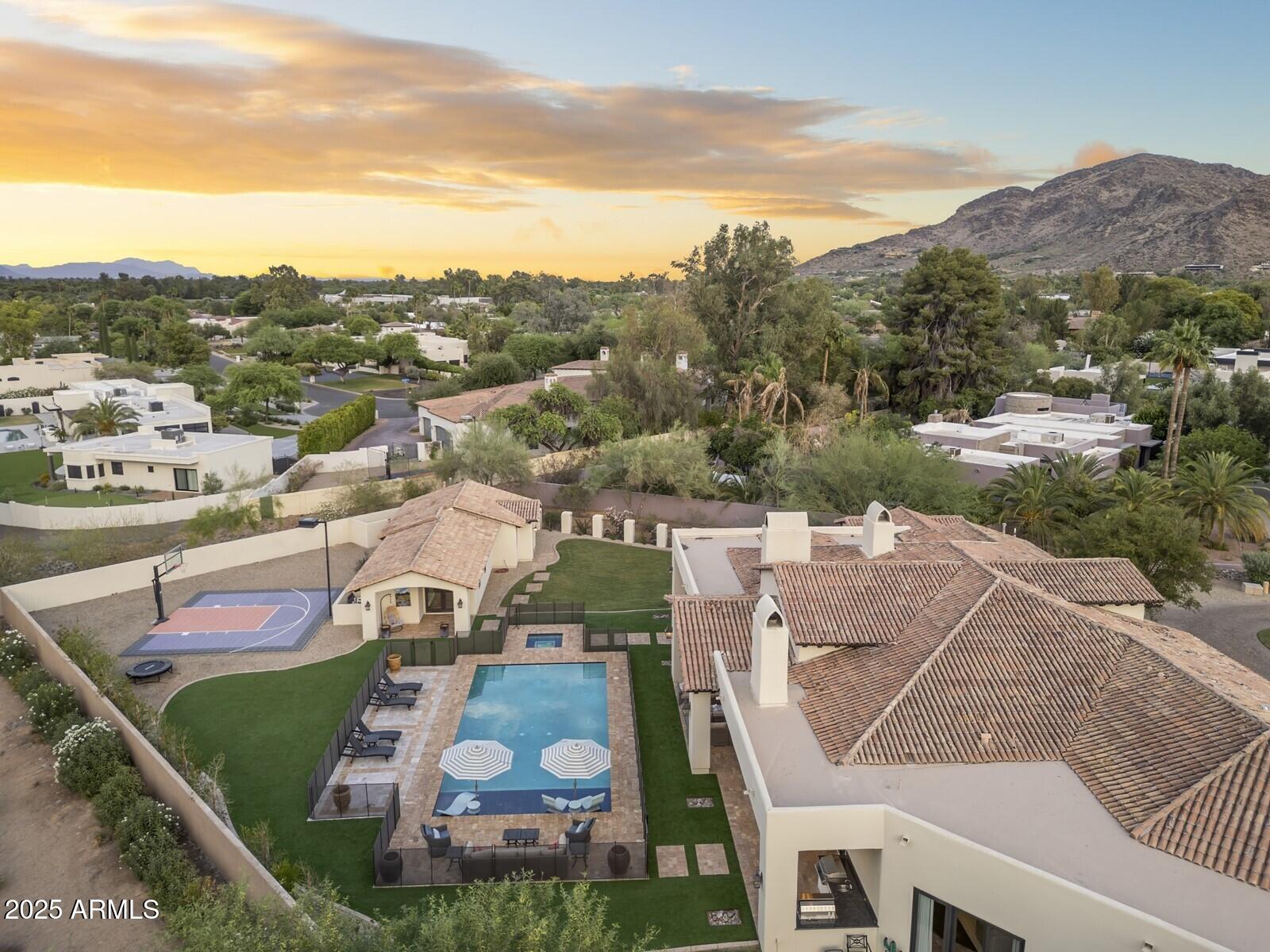 Search Homes 4 5340 E VIA LOS CABALLOS --
