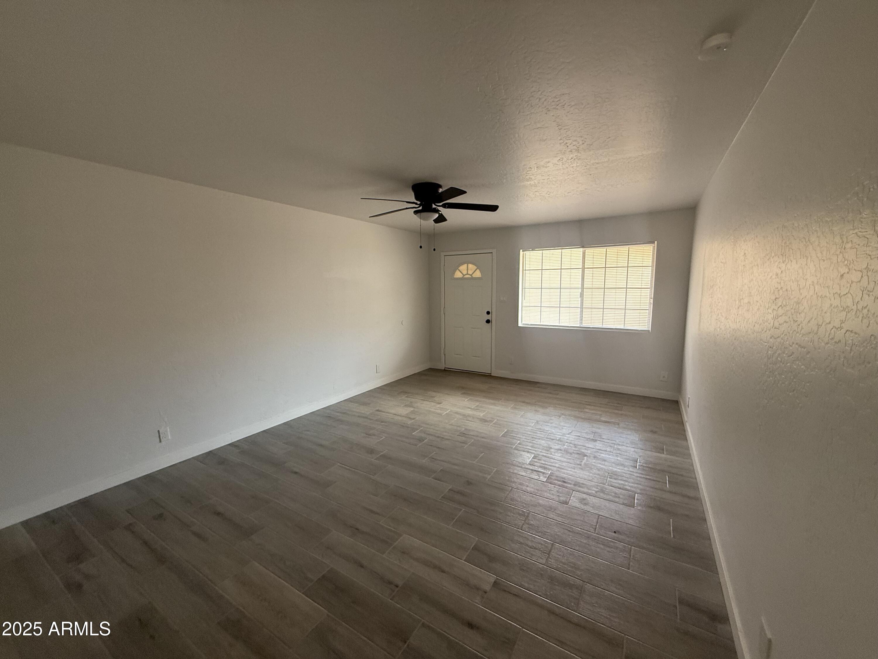 7101 N 36TH Avenue 102