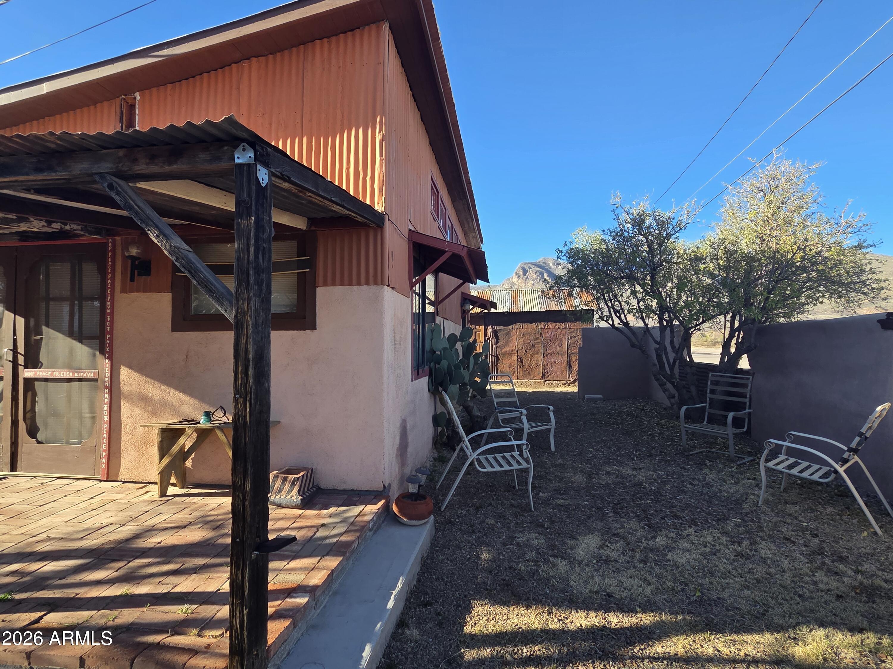 307 N WASHINGTON Avenue A