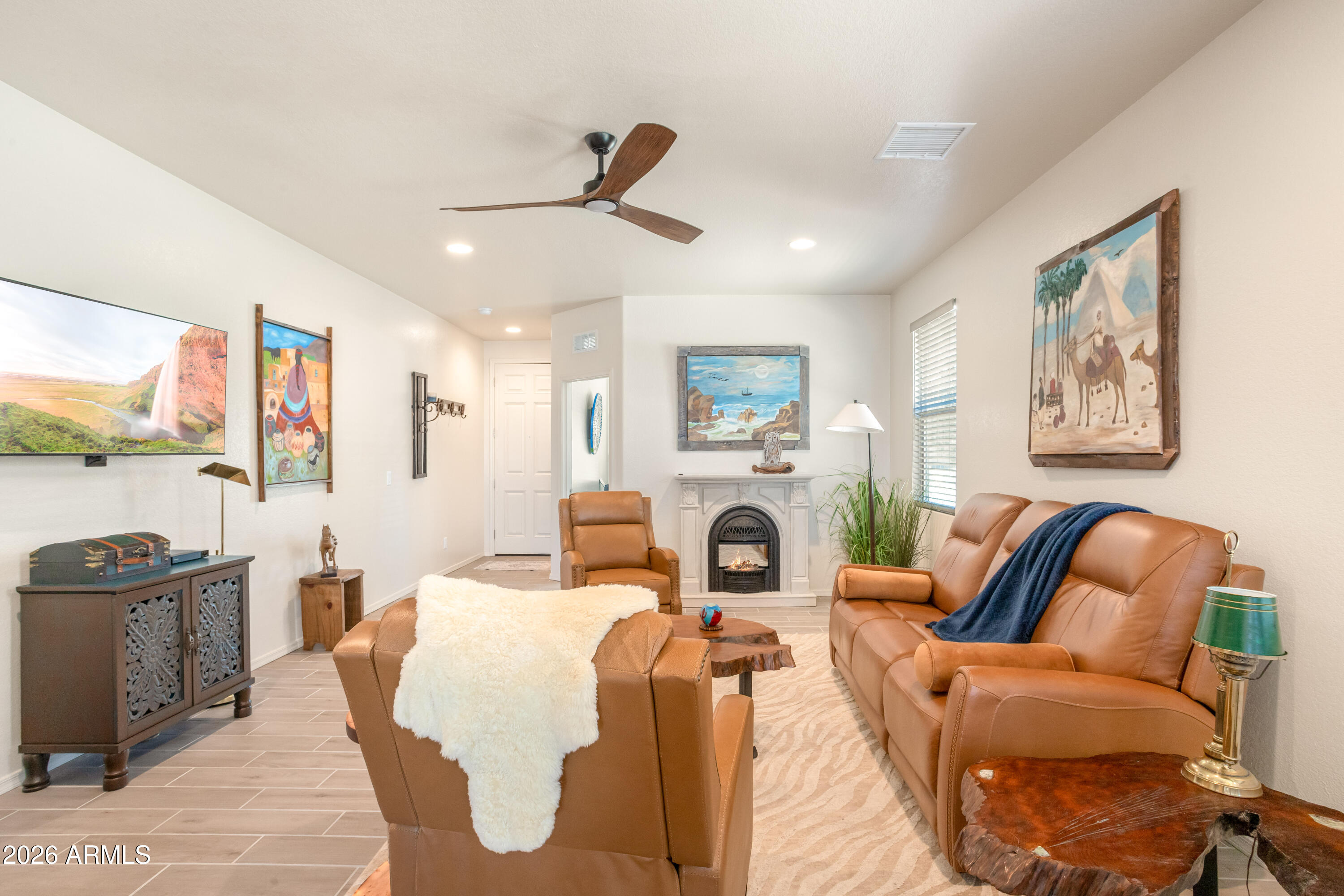 1452 W SHEEP WASH Way