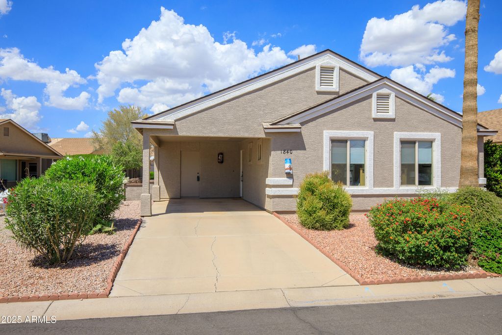 Photo of 1840 E Buena Vista Drive, Chandler, AZ 85249 (MLS # 6915922)