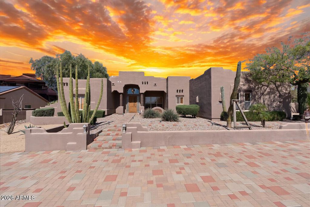 Photo of 13002 W San Juan Avenue, Litchfield Park, AZ 85340 (MLS # 6992071)