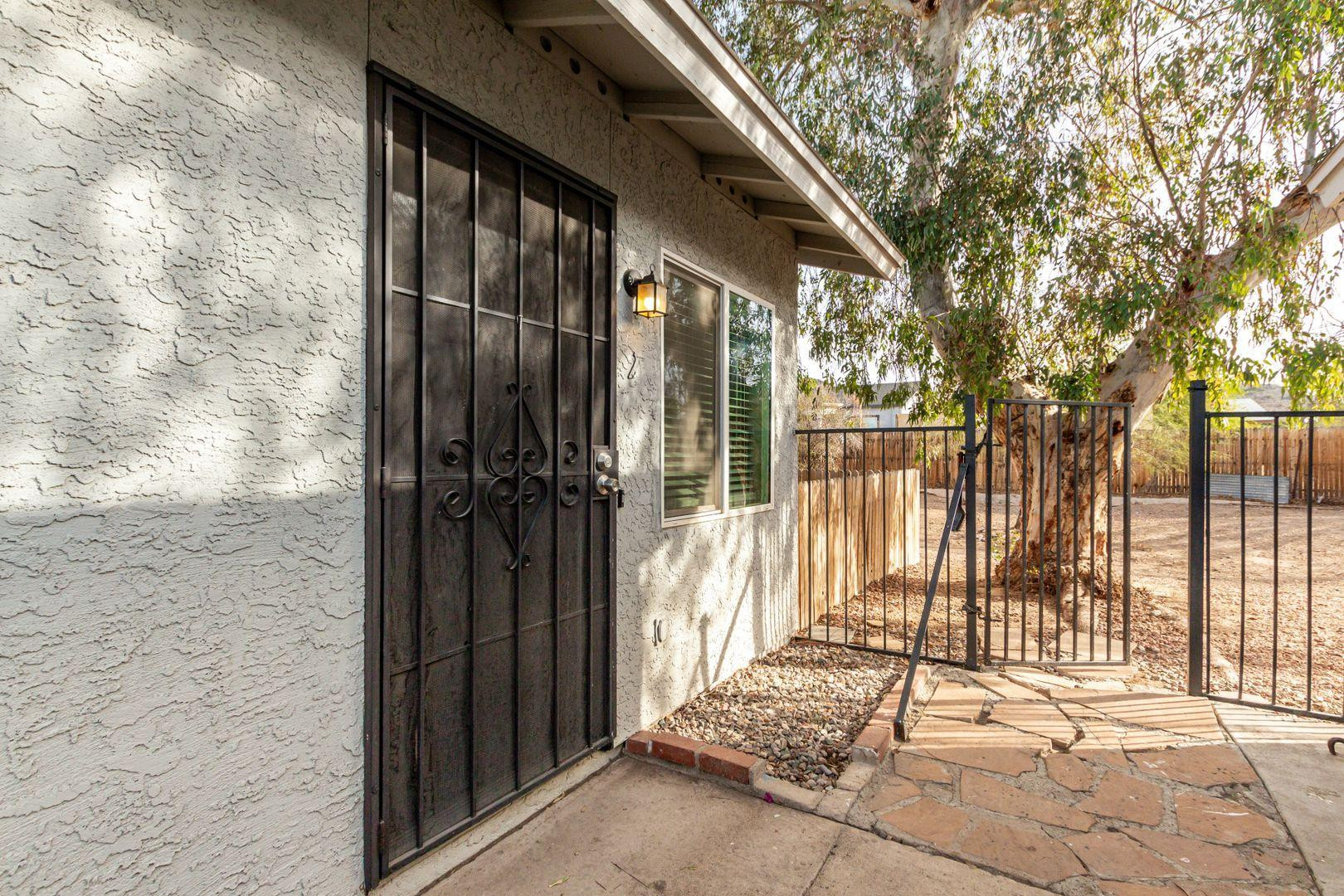 10033 N 9th Avenue Apt 2