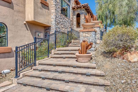 A home in Cave Creek