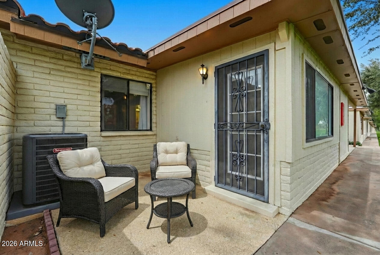 2311 S FARNSWORTH Drive 105