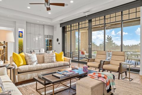 2 BILTMORE Estate 106 Phoenix AZ 85016