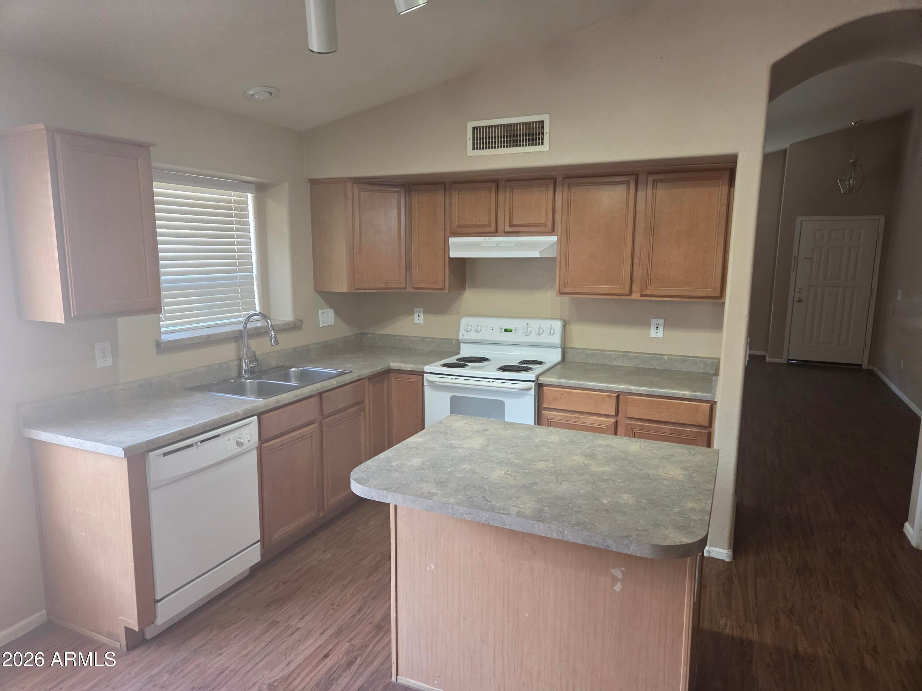 2444 W BLUE SKY Drive