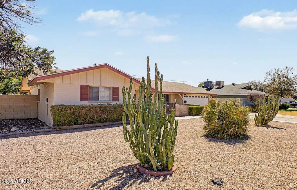 Photo of 1063 E Loyola Drive, Tempe, AZ 85282 (MLS # 7045983)