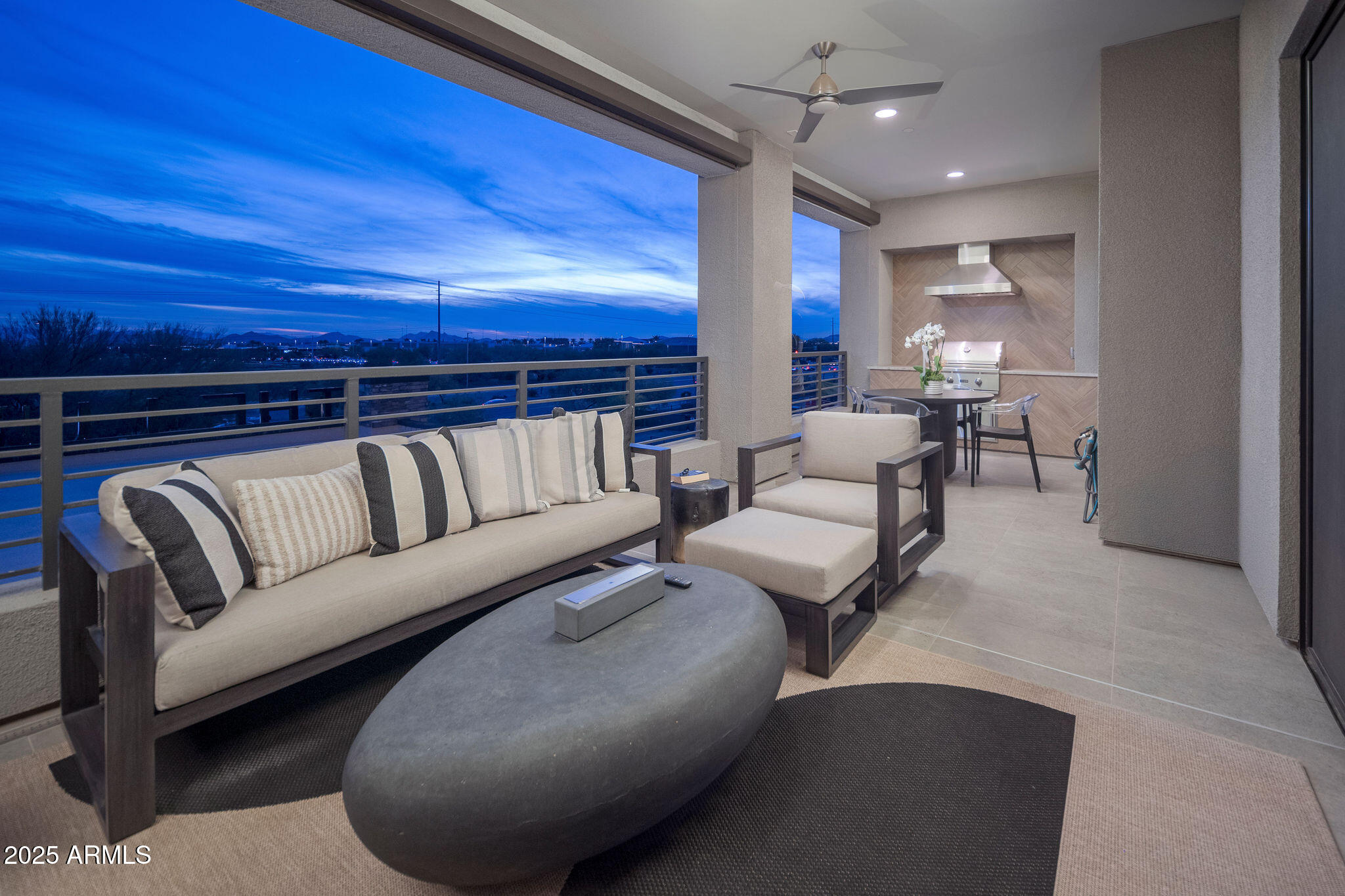 5250 E DEER VALLEY Drive 303