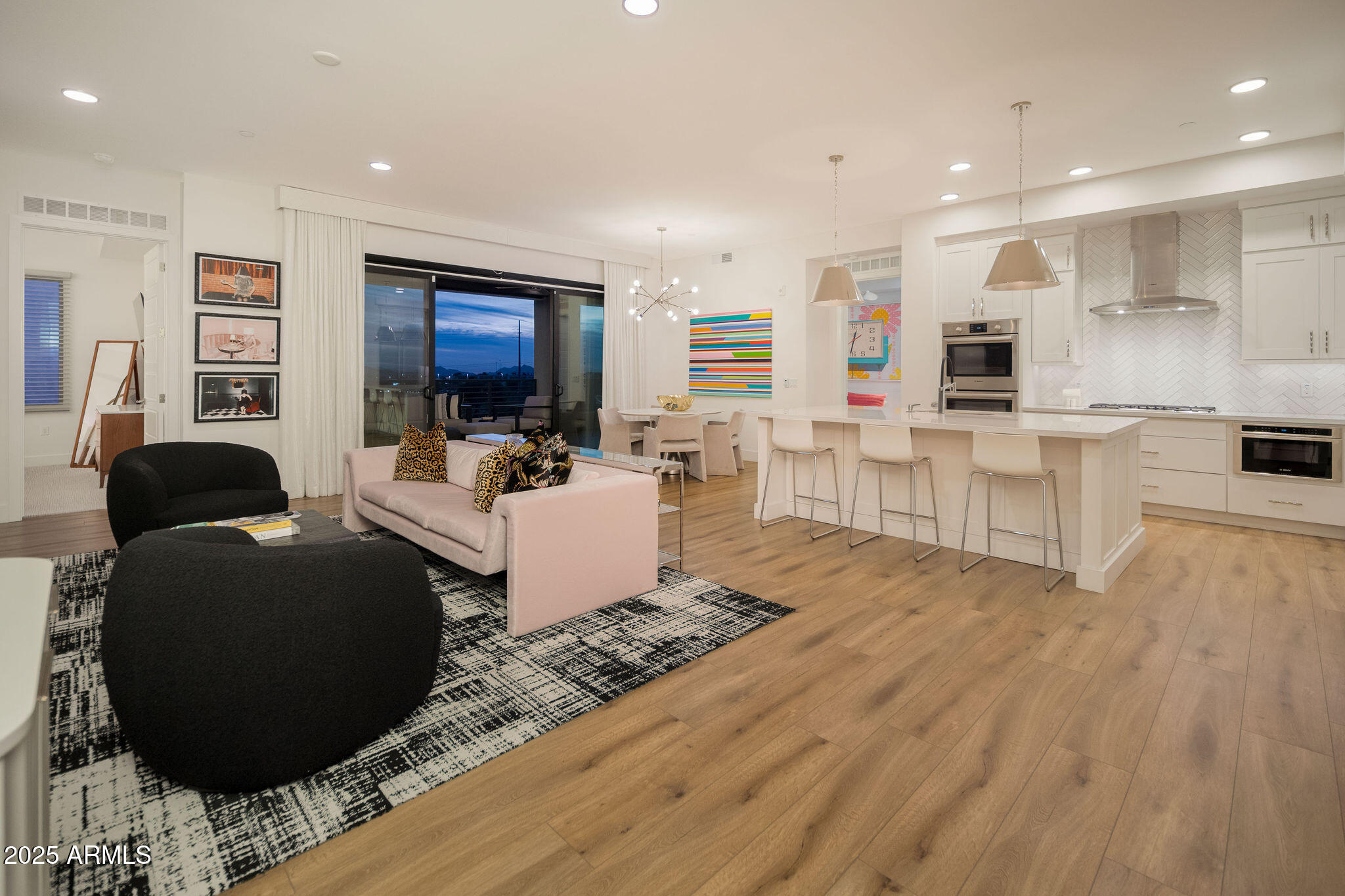 5250 E DEER VALLEY Drive 303