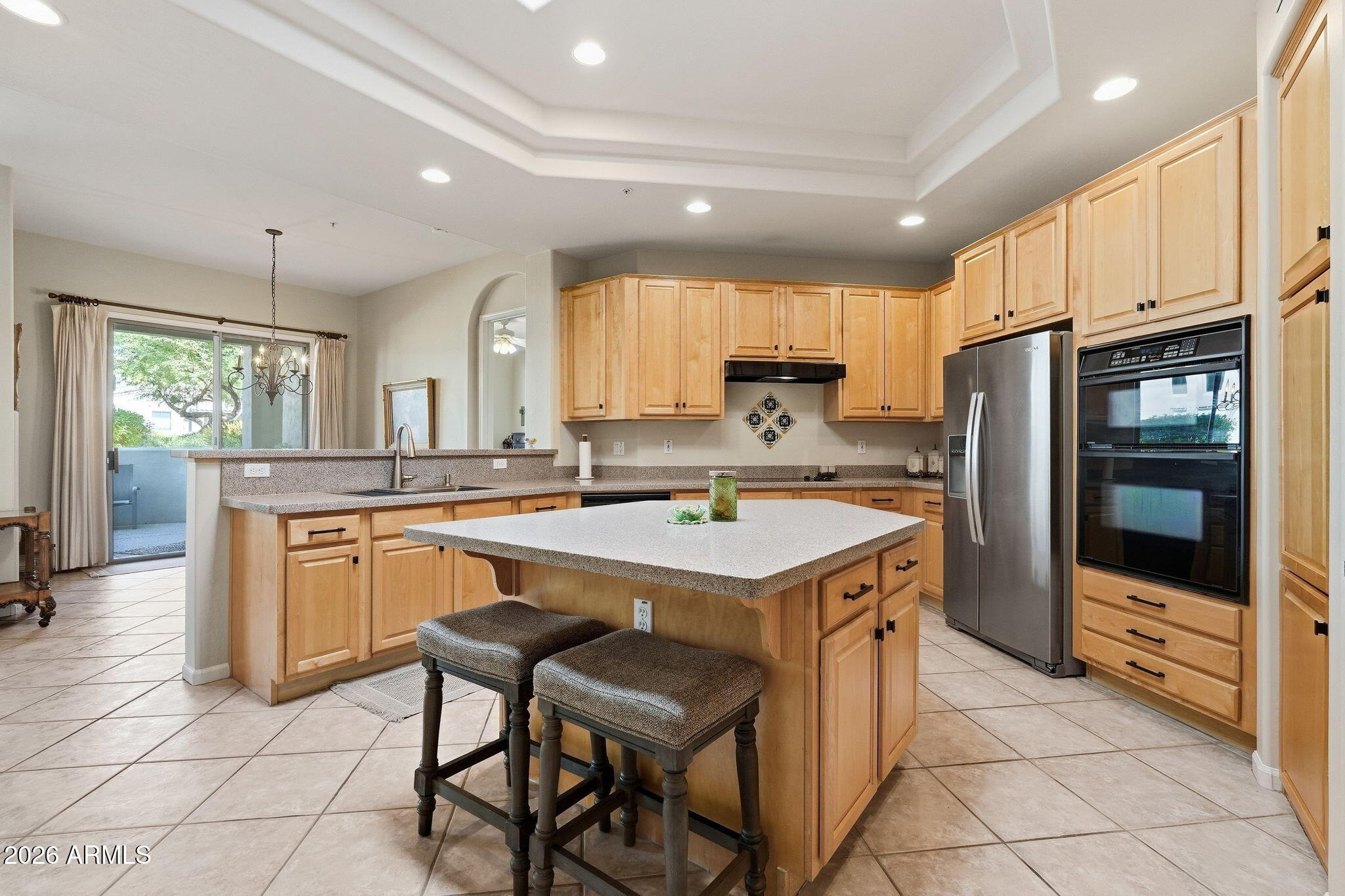 20802 N GRAYHAWK Drive 1016