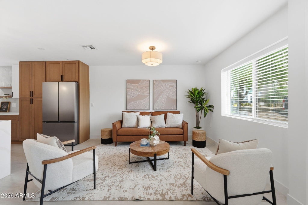 Photo of 1238 E Almeria Road, Phoenix, AZ 85006 (MLS # 7055810)