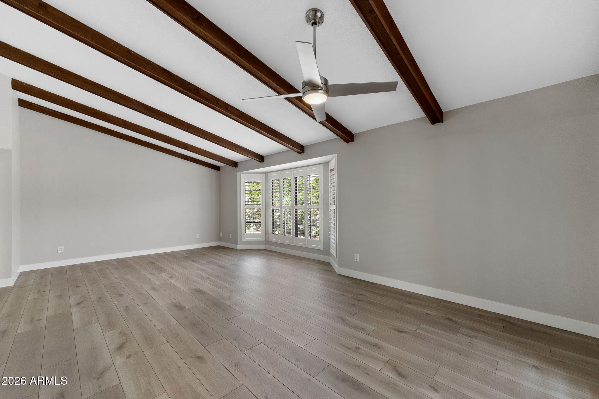 2258 LEISURE WORLD --