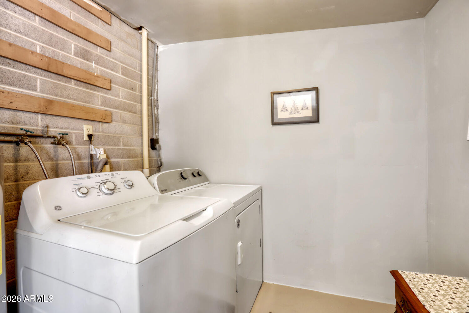 APACHE VILLA - Residential