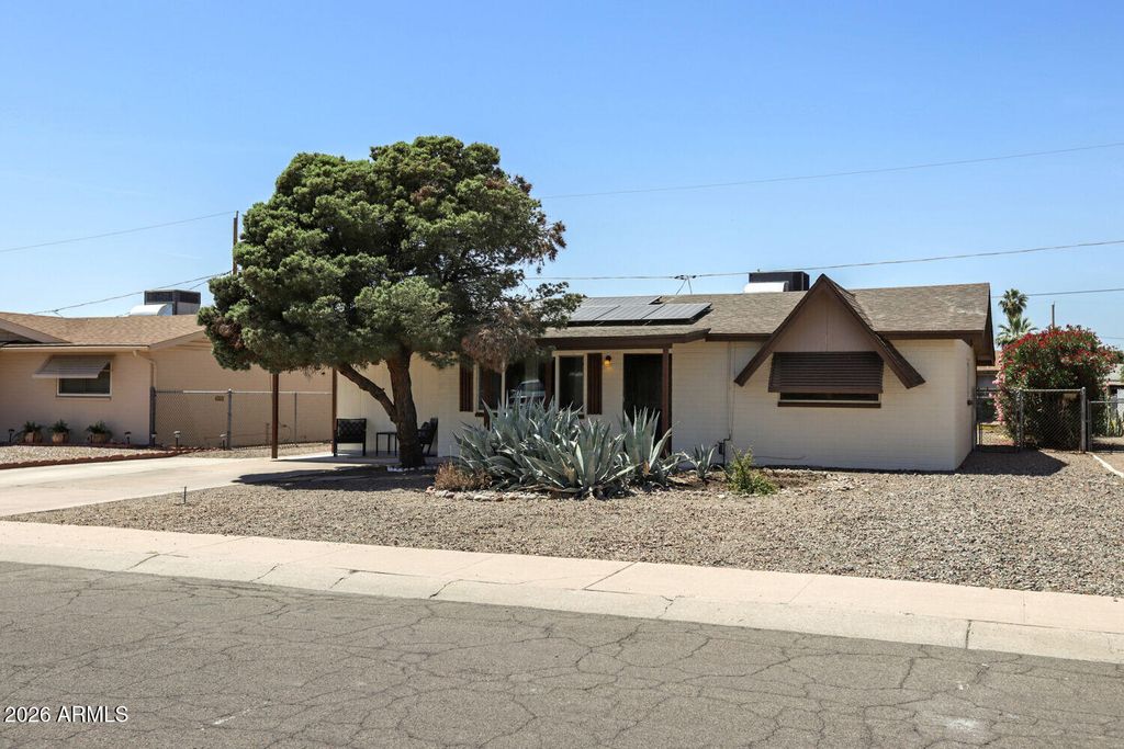 Photo of 1220 S Grand Drive, Apache Junction, AZ 85120 (MLS # 7017170)