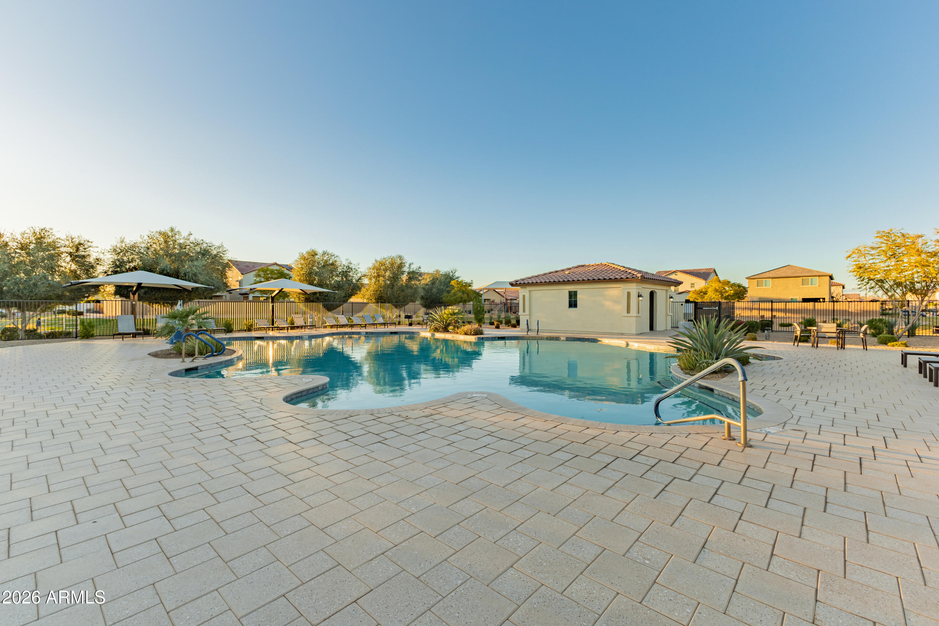 CENTERRA - Residential