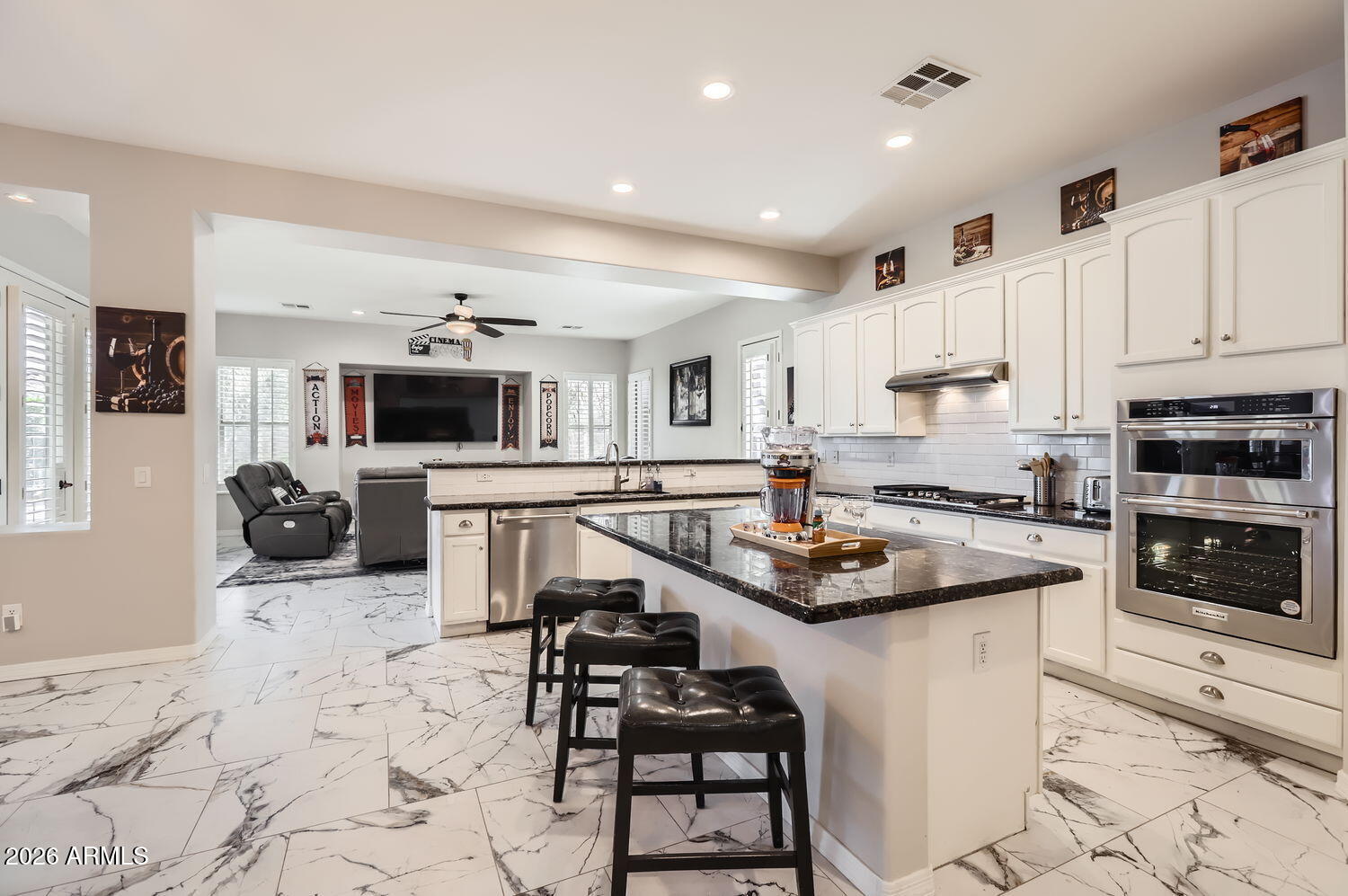 MISSOURI ESTATES - Residential
