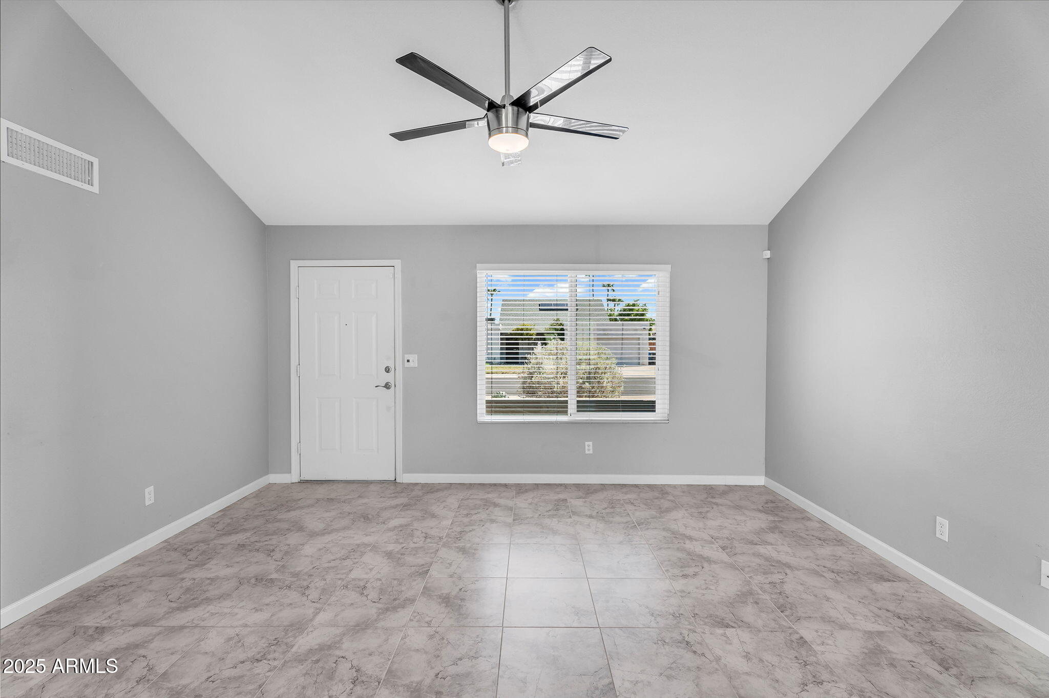 1368 E WICKIEUP Lane