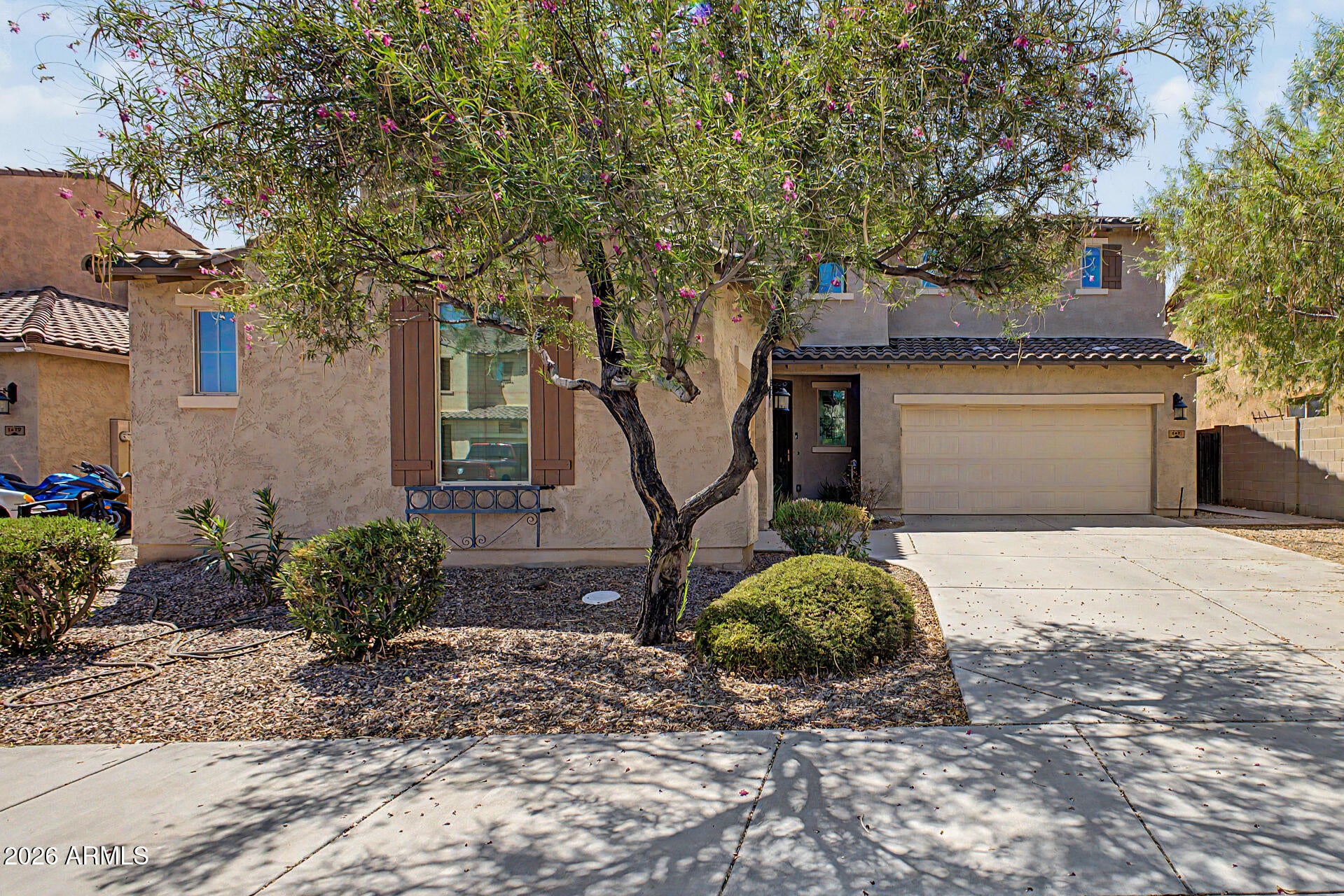 1471 E FLAMINGO Way