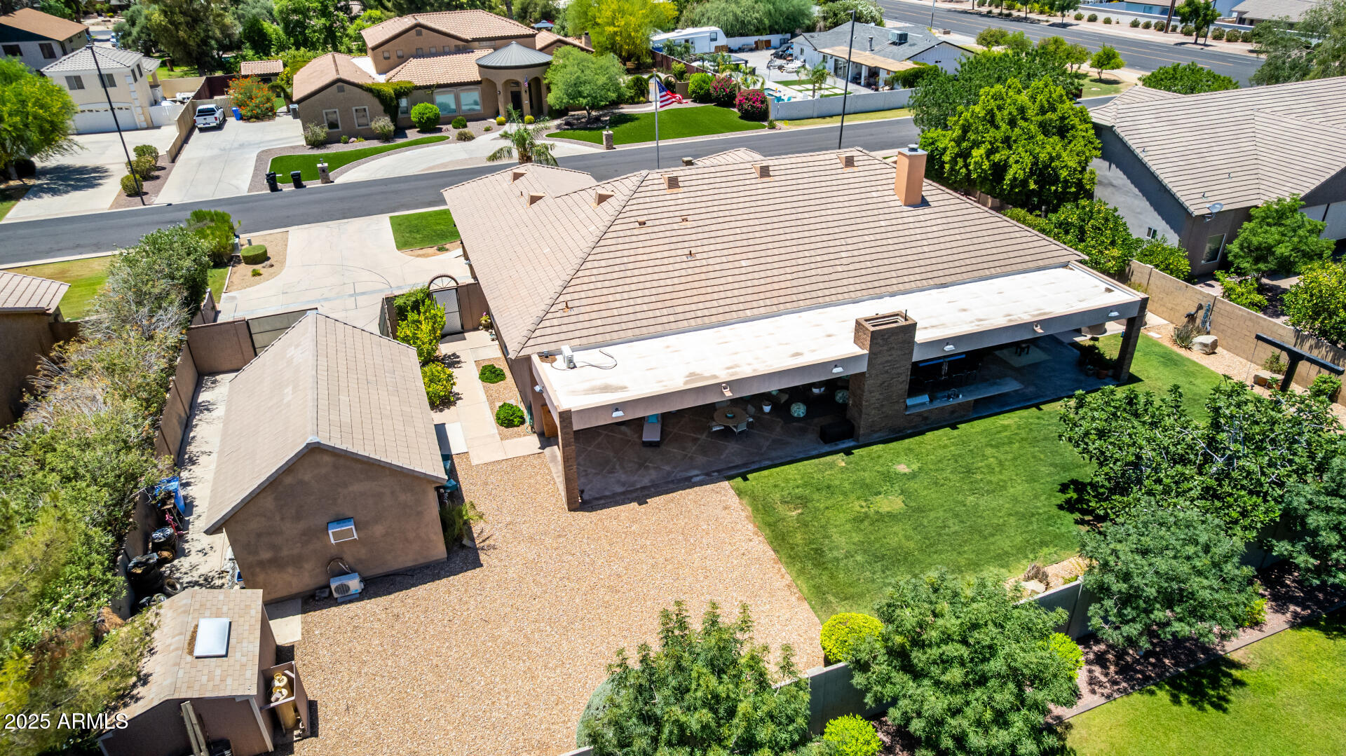 761 N EXPLORER Drive