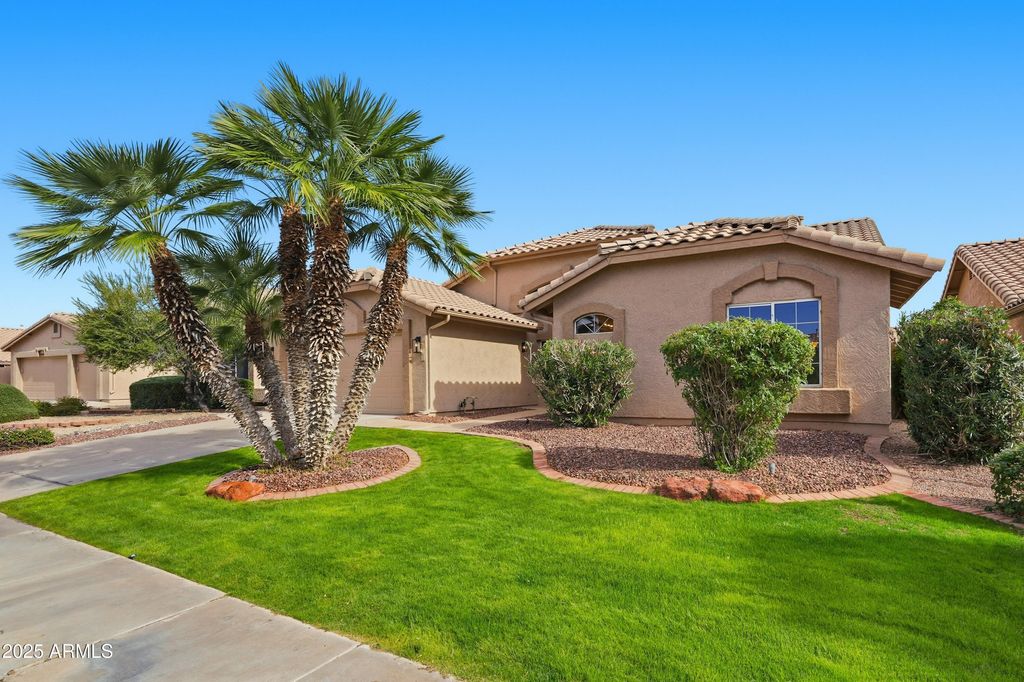 Photo of 18637 N 85th Lane, Peoria, AZ 85382 (MLS # 6952482)