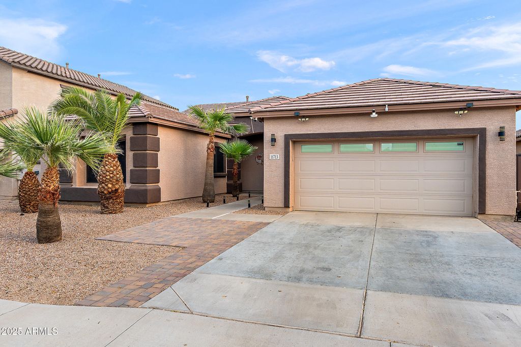Photo of 11713 W Rio Vista Lane, Avondale, AZ 85323 (MLS # 6912185)
