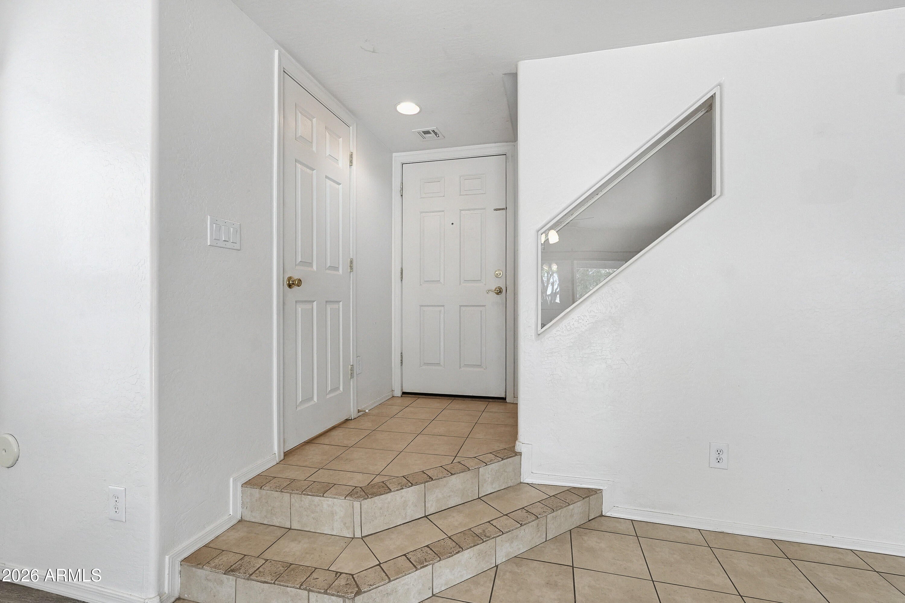203 S 16TH Street