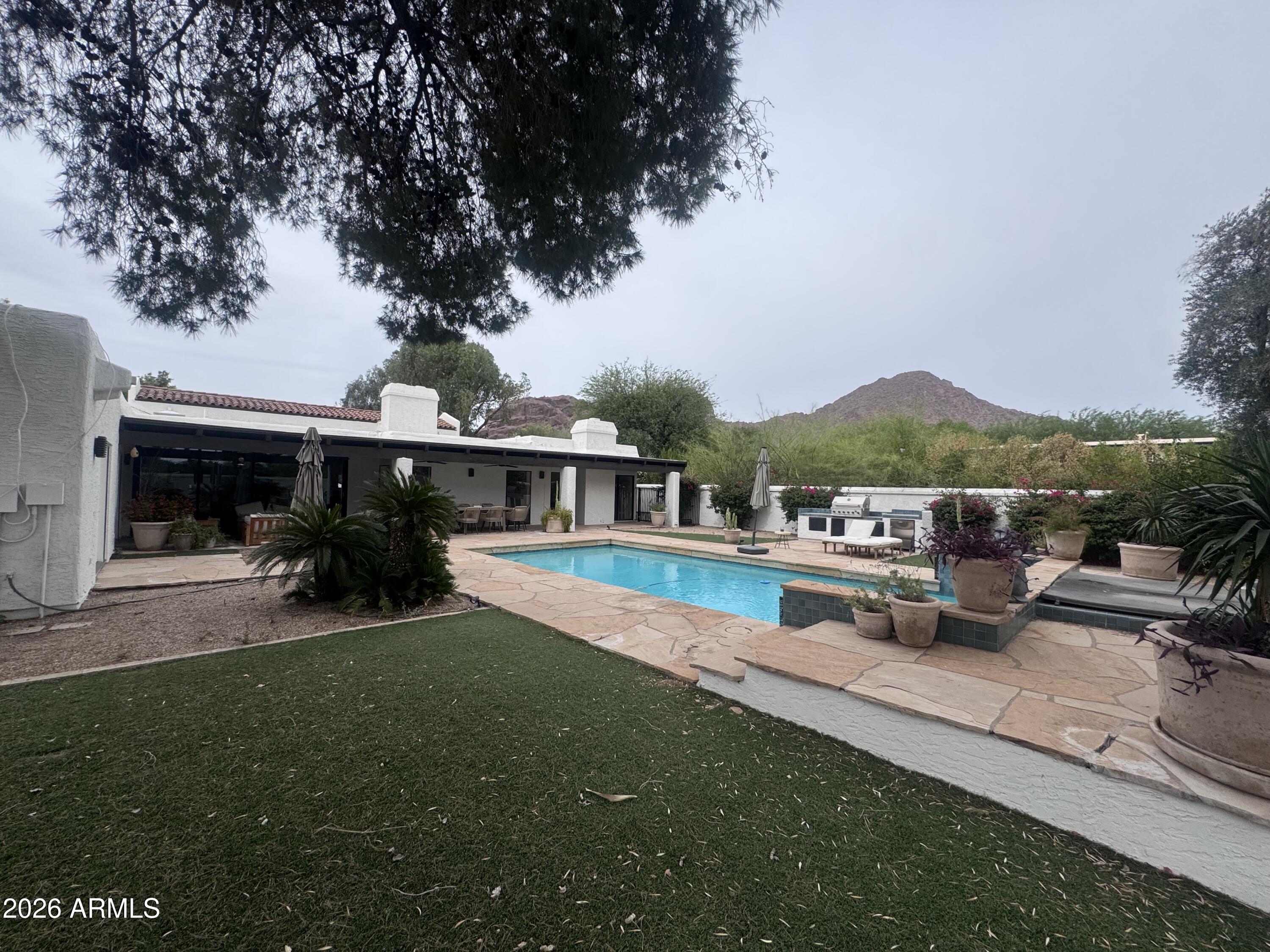 4450 E CAMELBACK Road 1