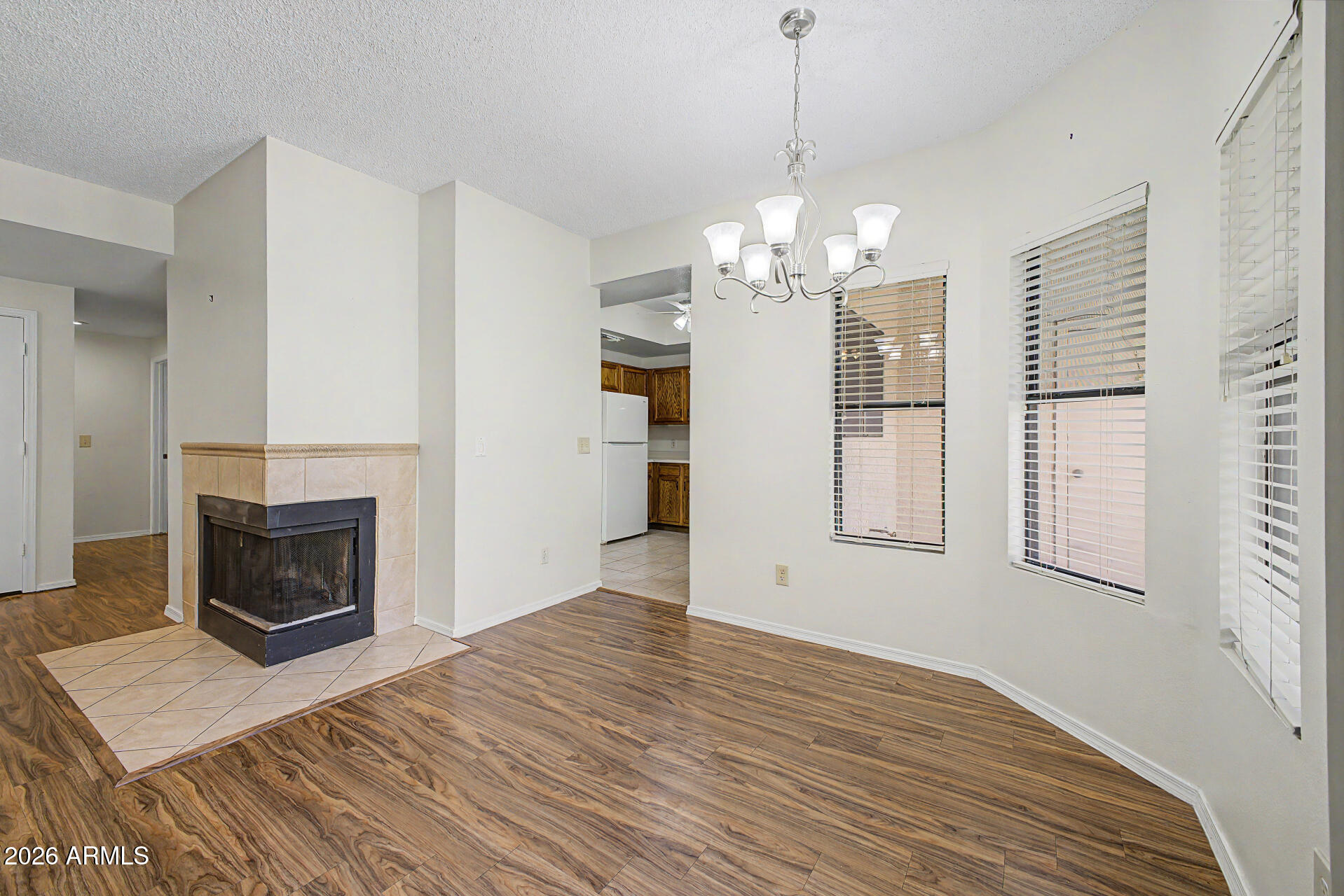 MARYLAND LAKES CONDOMINIUMS AMD - Residential