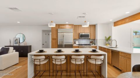 2839 E SIERRA Street Phoenix AZ 85028