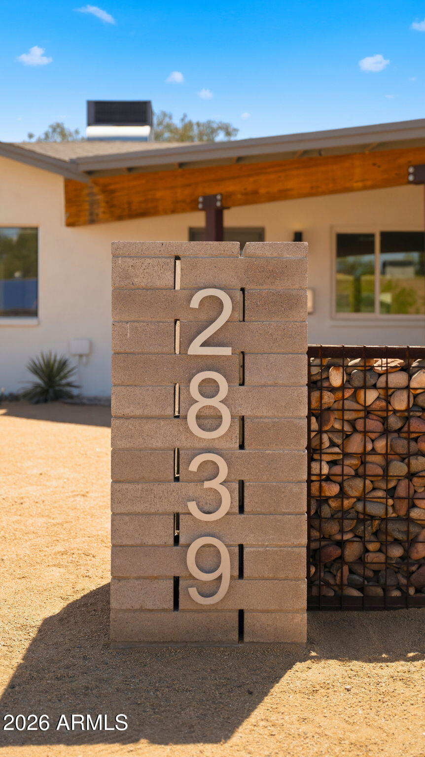 2839 E SIERRA Street