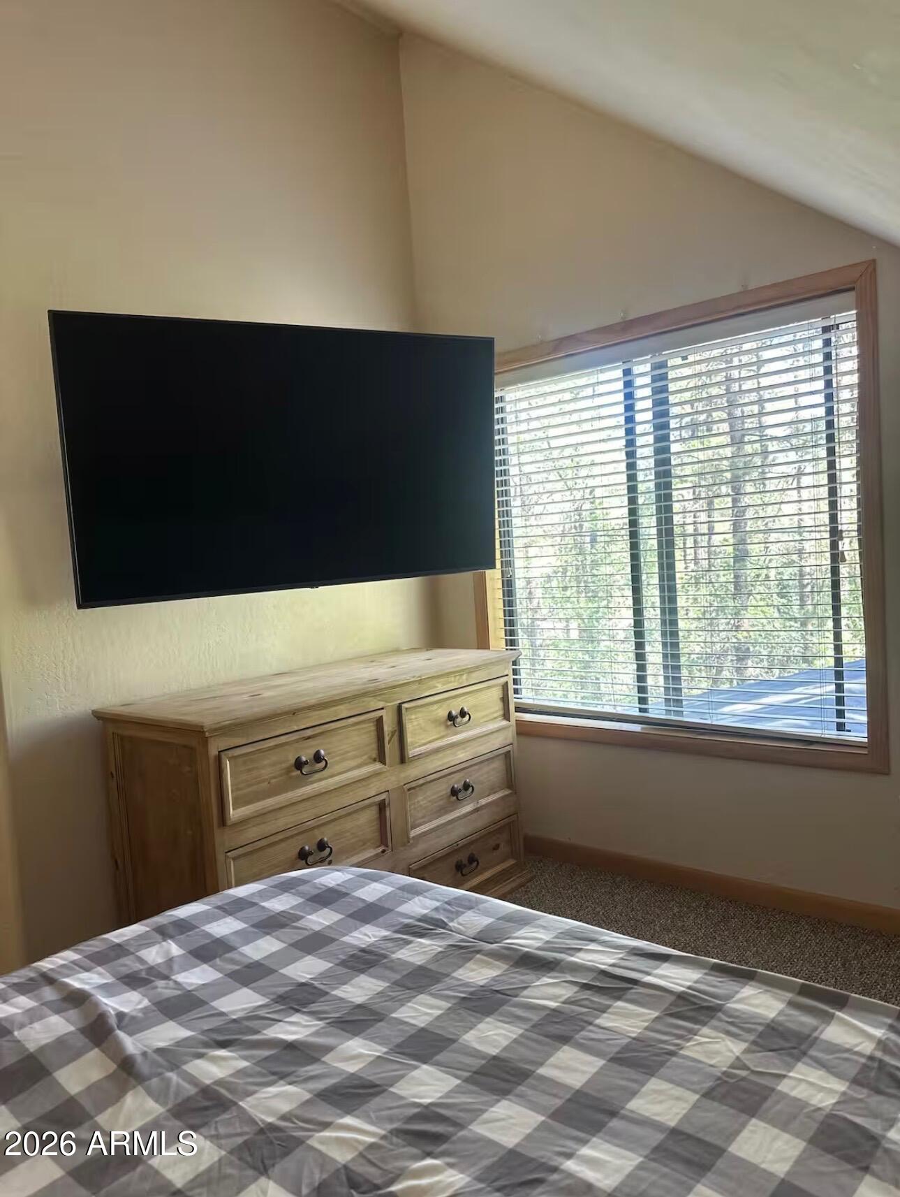 WHITE MOUNTAIN CLUB ESTATES UNIT 2 - Residential
