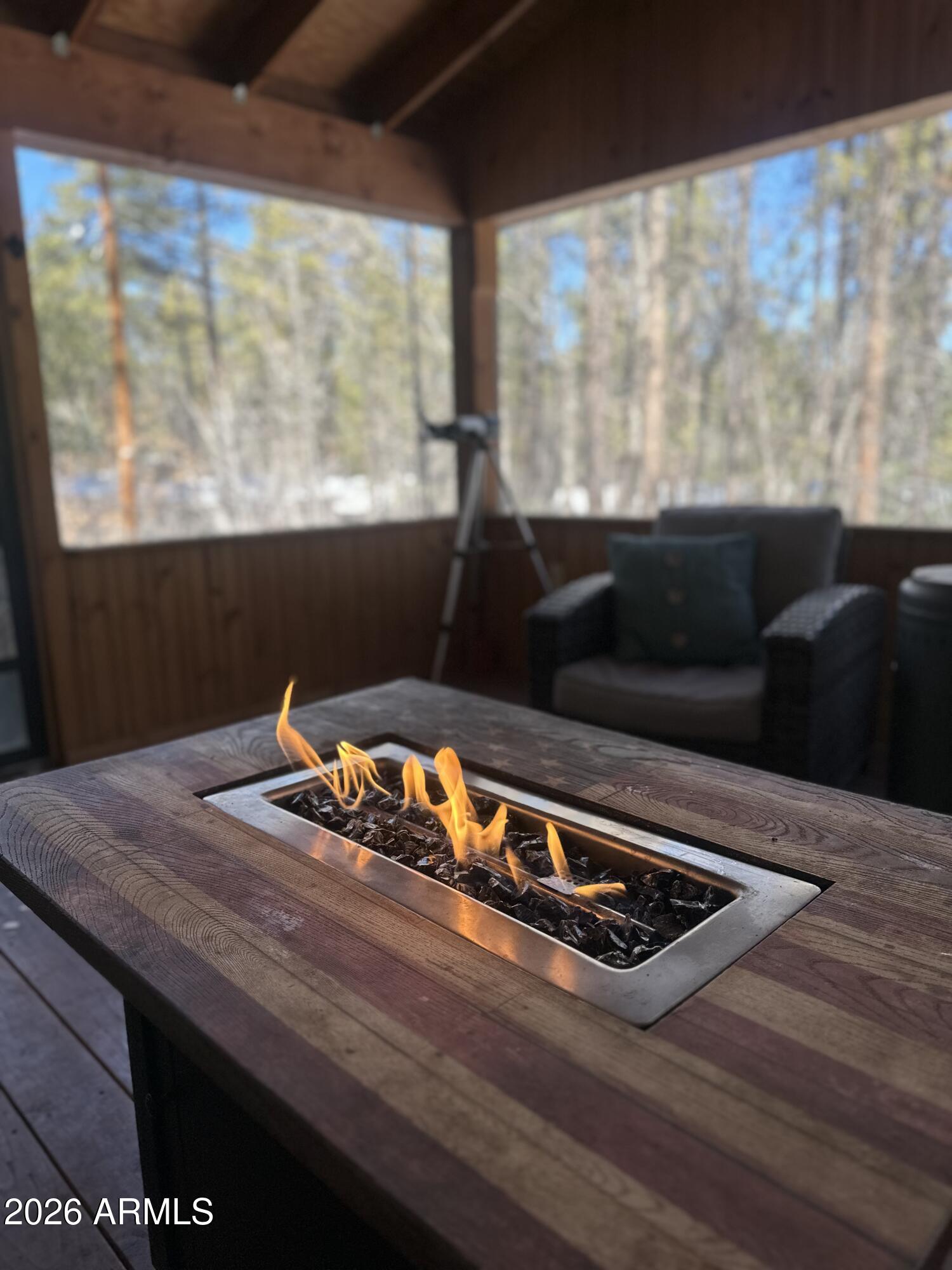 WHITE MOUNTAIN CLUB ESTATES UNIT 2 - Residential
