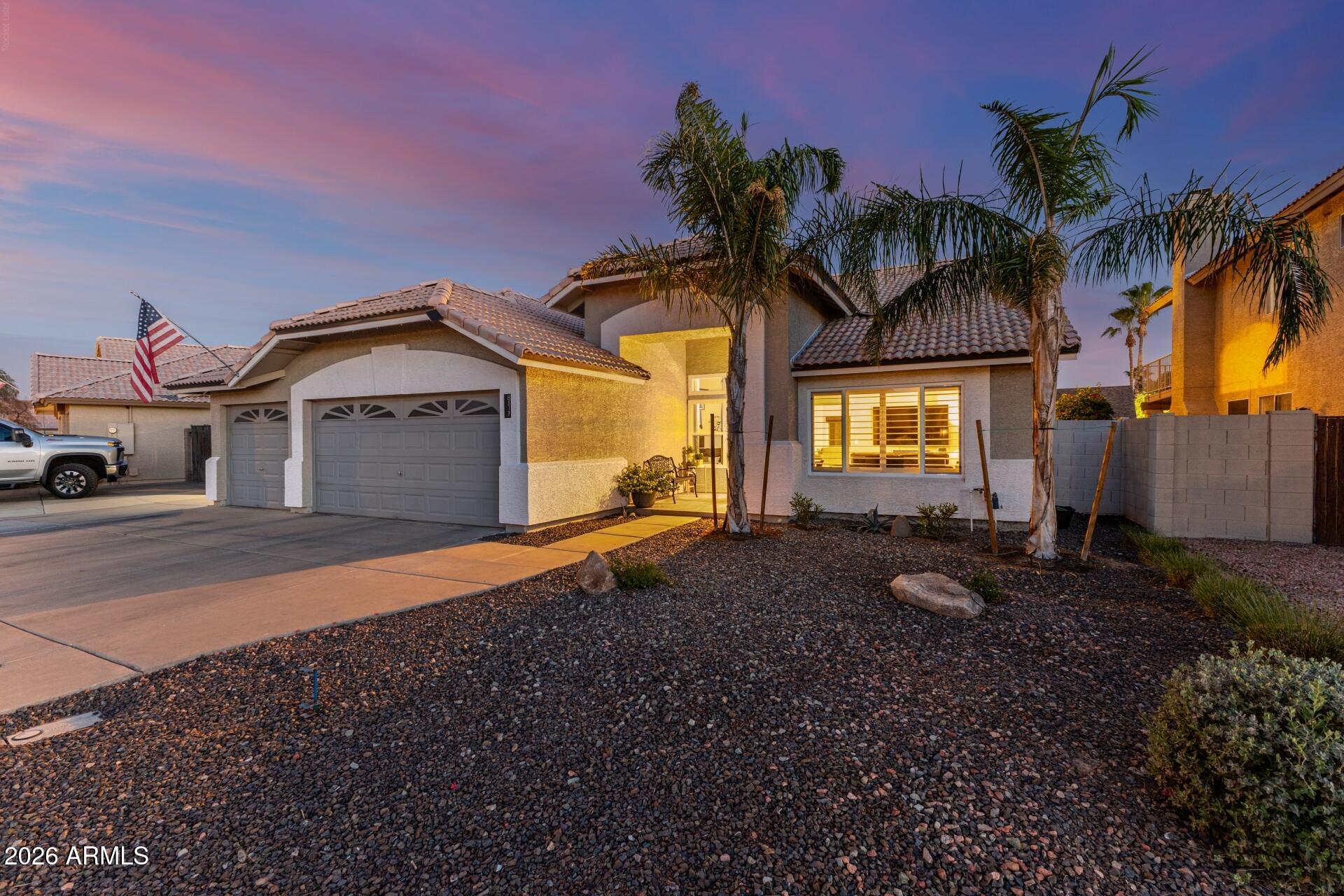 8517 W JOAN DE ARC Avenue