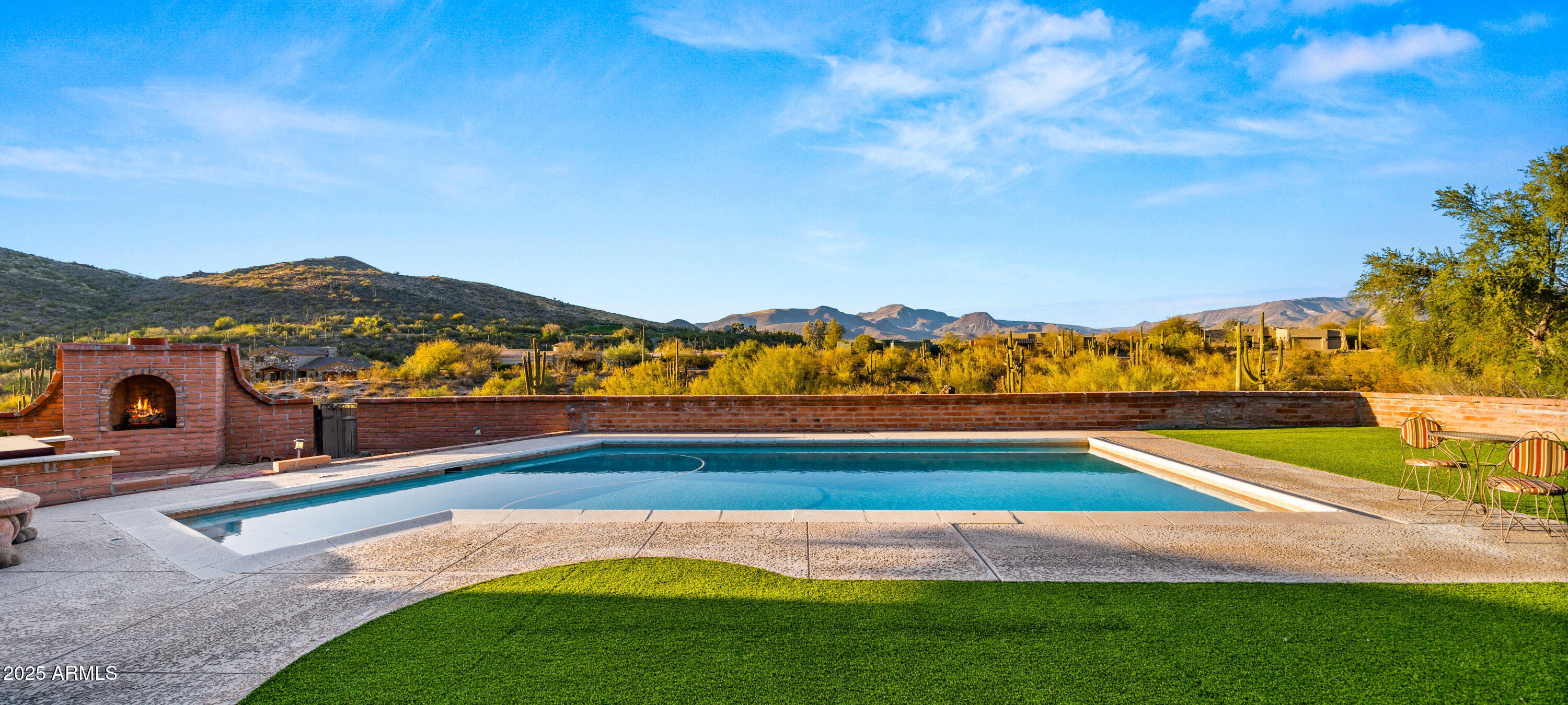 5480 E DESERT CREEK Lane