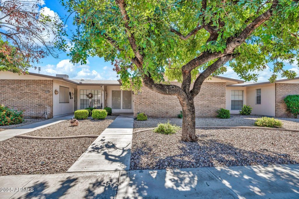 Photo of 10211 W Ocotillo Drive, Sun City, AZ 85373 (MLS # 6940781)