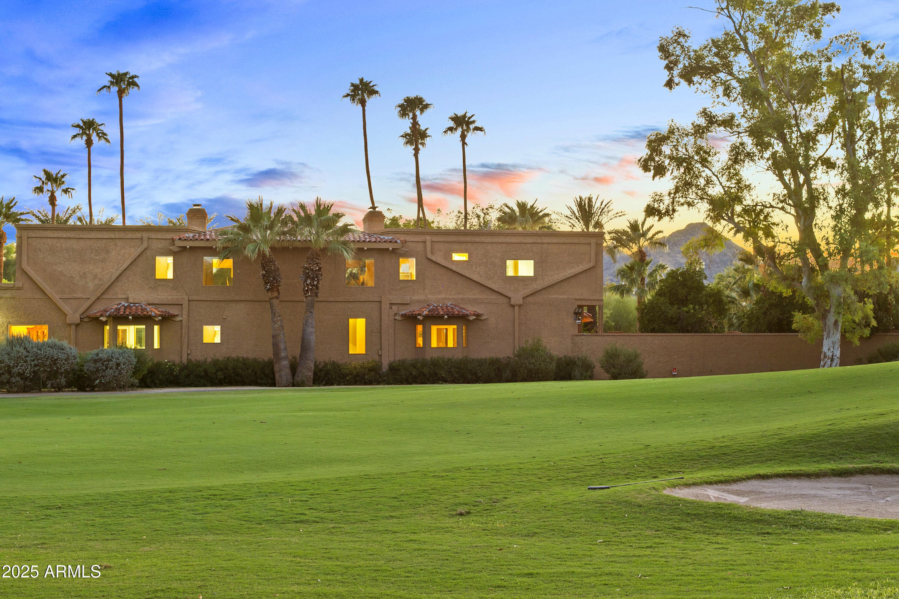 CAMELBACK COUNTRY CLUB - Residential
